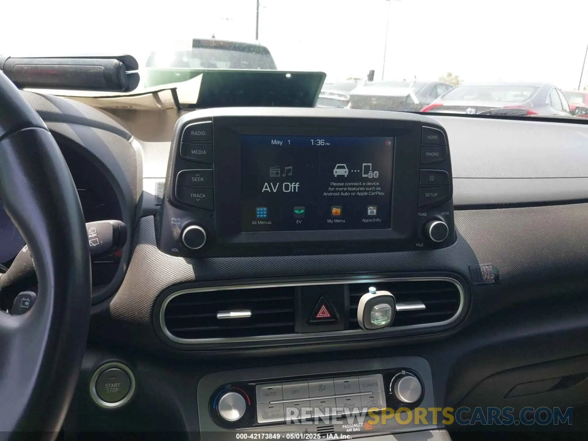 19 Photograph of a damaged car KM8K33AG7LU058922 HYUNDAI KONA ELECTRIC 2020
