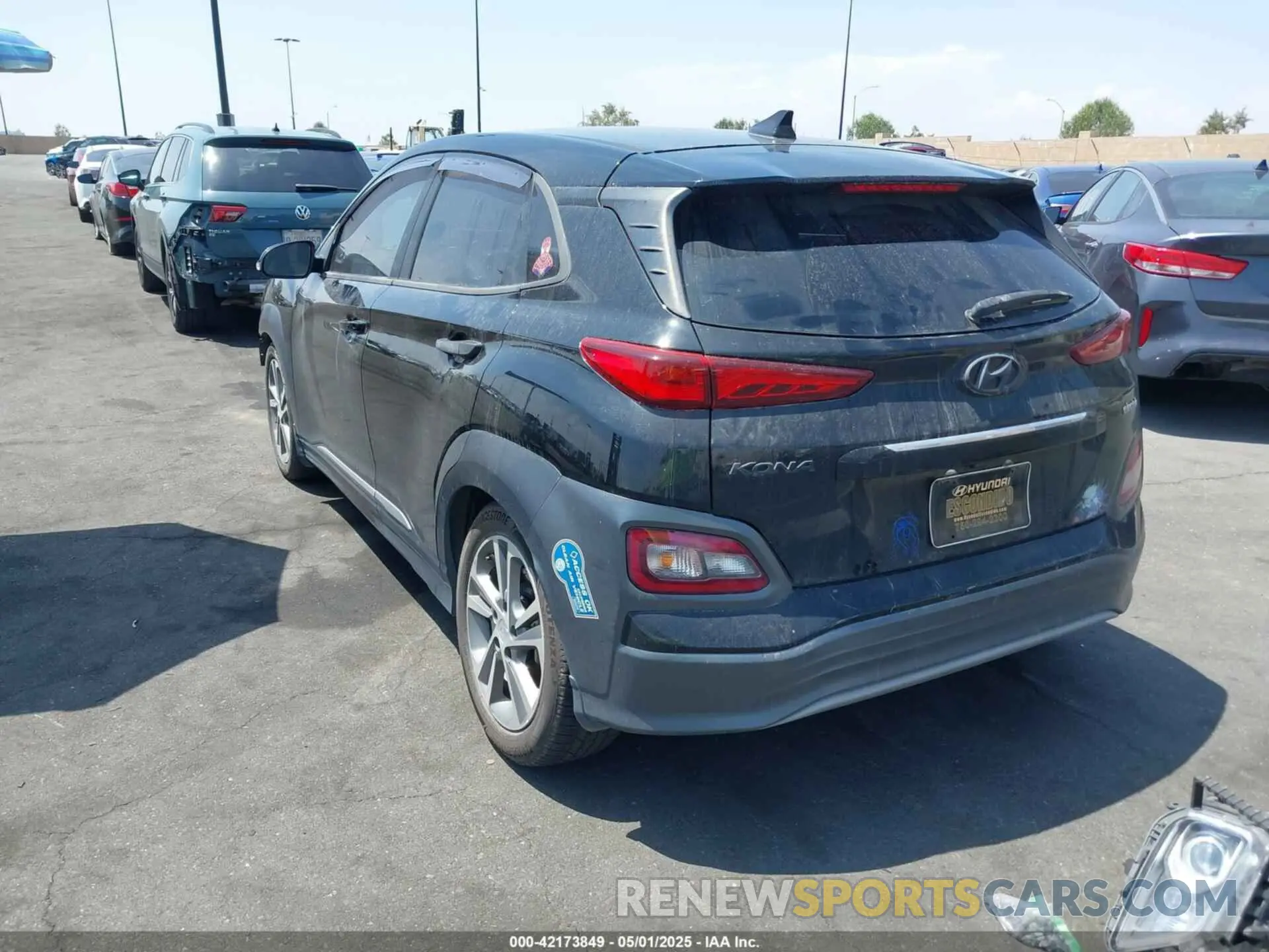 3 Photograph of a damaged car KM8K33AG7LU058922 HYUNDAI KONA ELECTRIC 2020