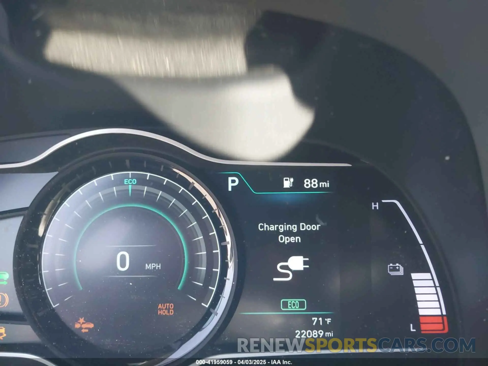18 Photograph of a damaged car KM8K33AG9LU060946 HYUNDAI KONA ELECTRIC 2020