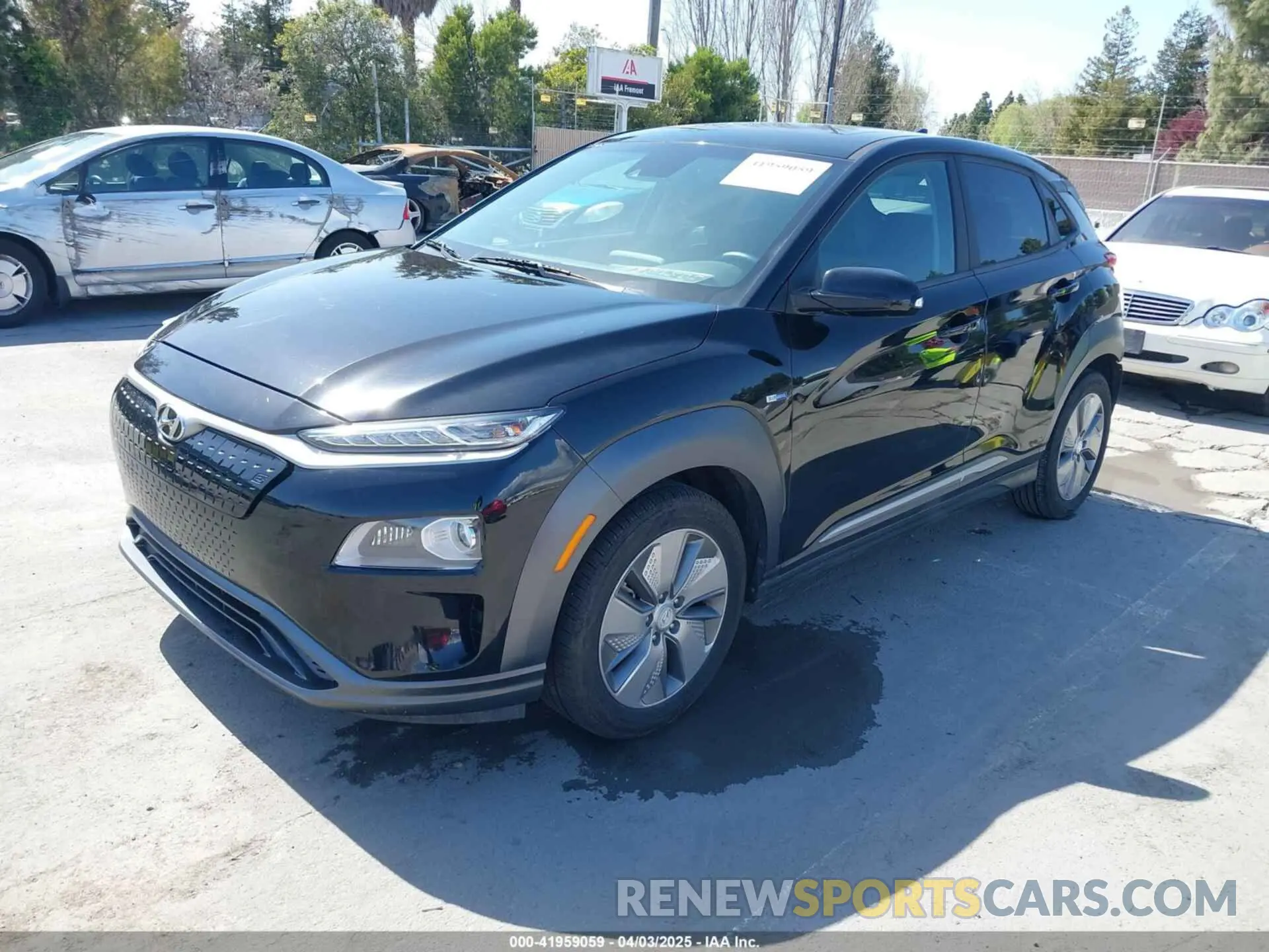2 Photograph of a damaged car KM8K33AG9LU060946 HYUNDAI KONA ELECTRIC 2020