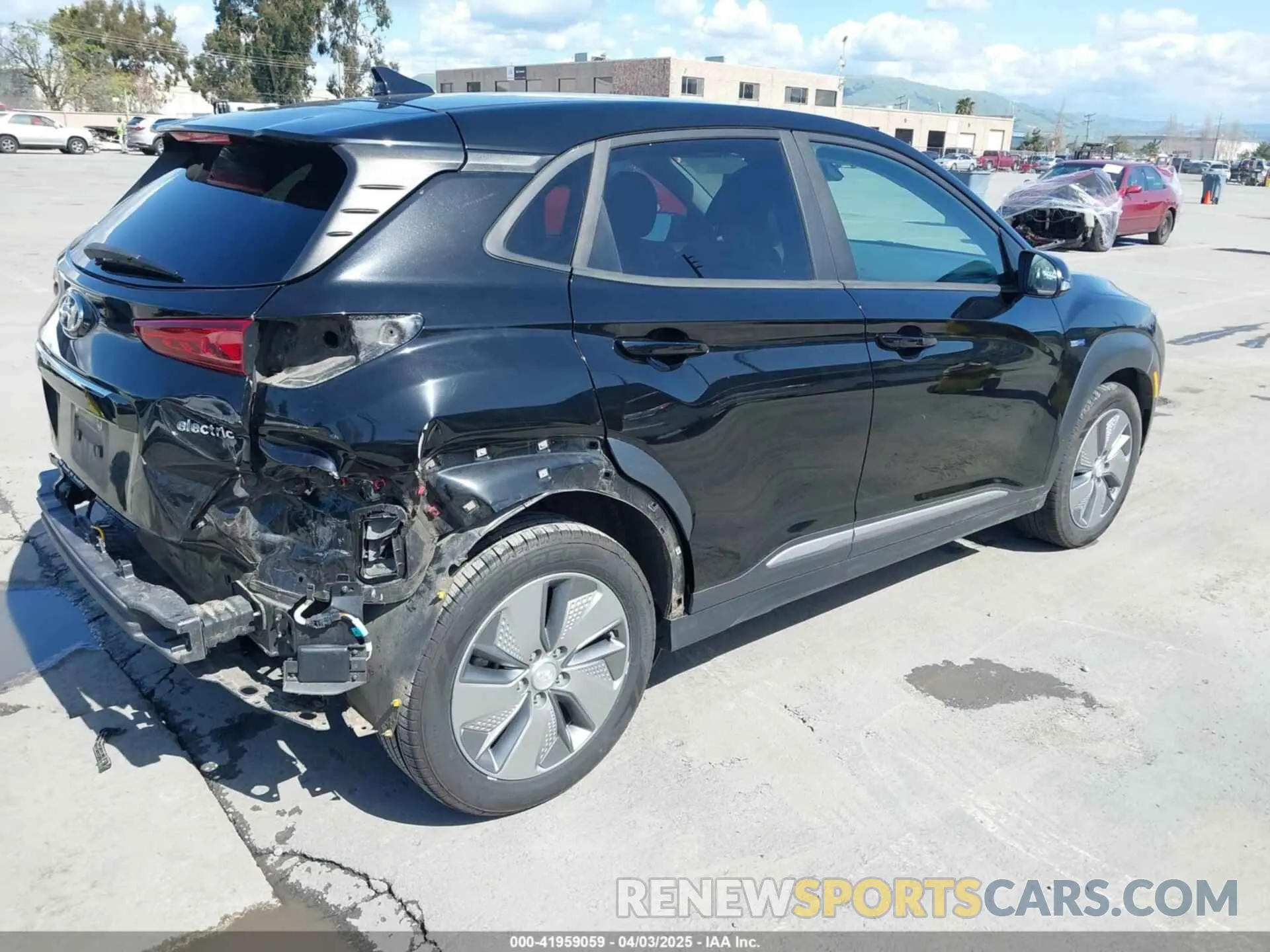 4 Photograph of a damaged car KM8K33AG9LU060946 HYUNDAI KONA ELECTRIC 2020