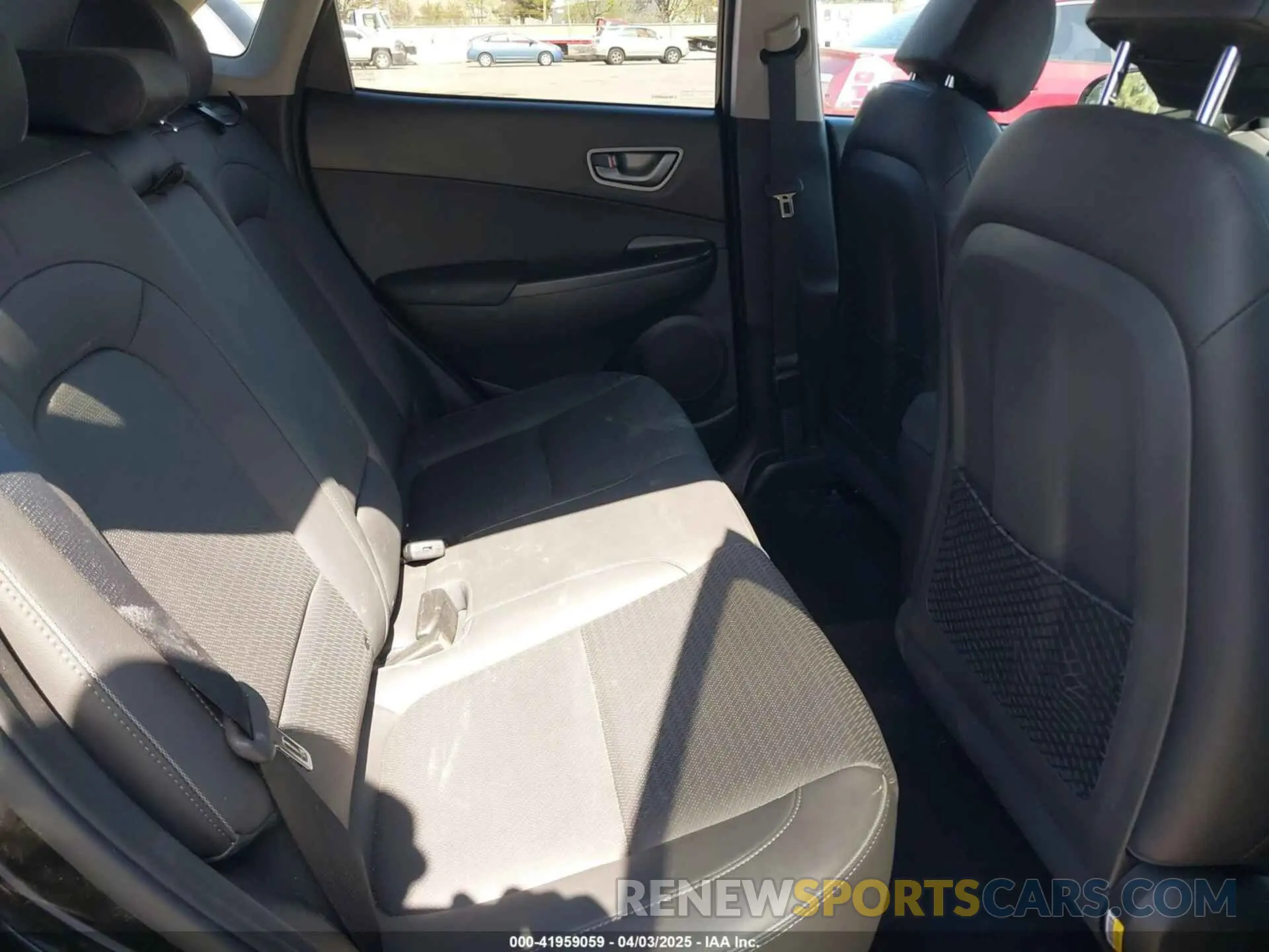 8 Photograph of a damaged car KM8K33AG9LU060946 HYUNDAI KONA ELECTRIC 2020