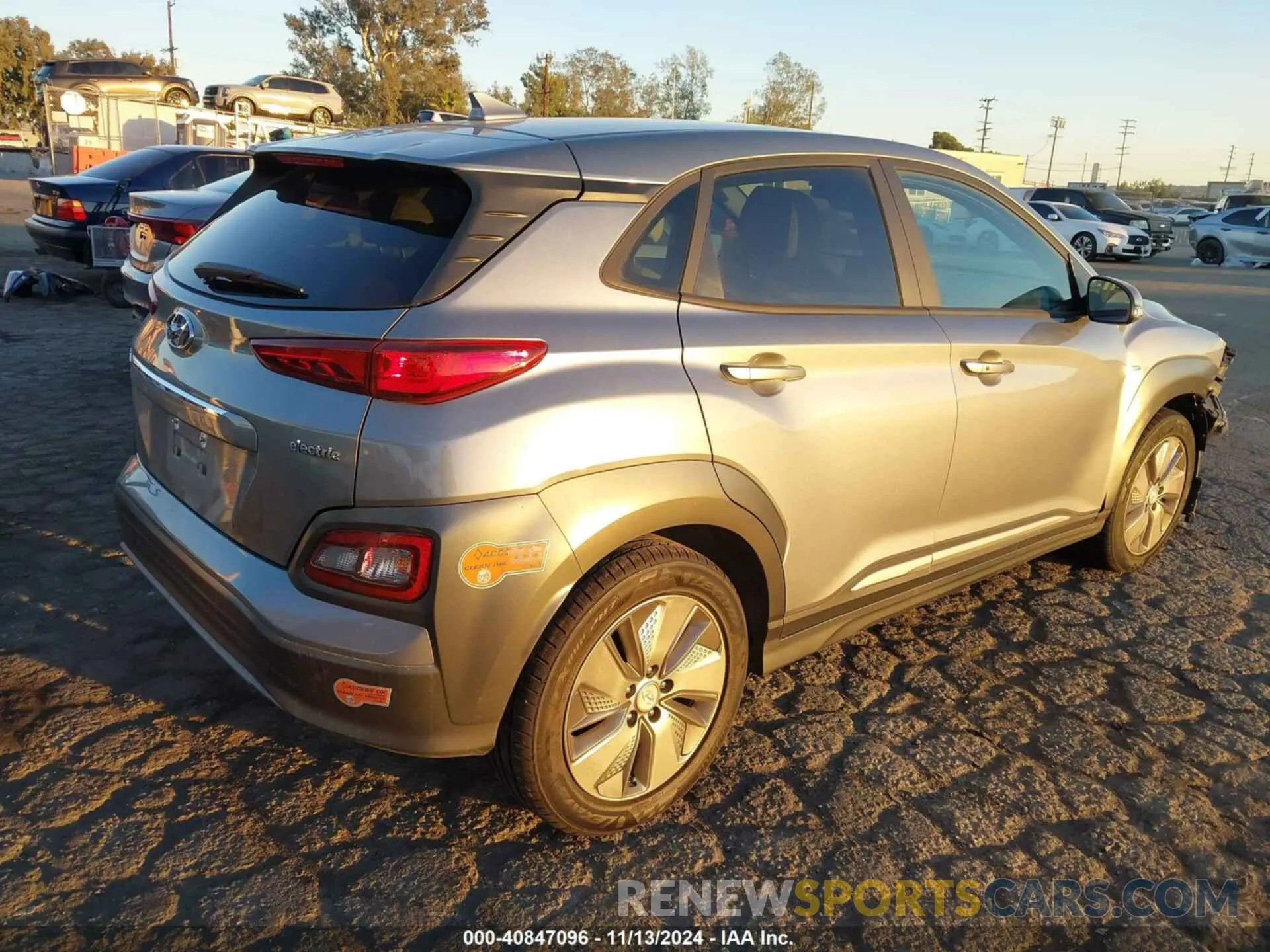 4 Photograph of a damaged car KM8K53AG8LU068109 HYUNDAI KONA ELECTRIC 2020