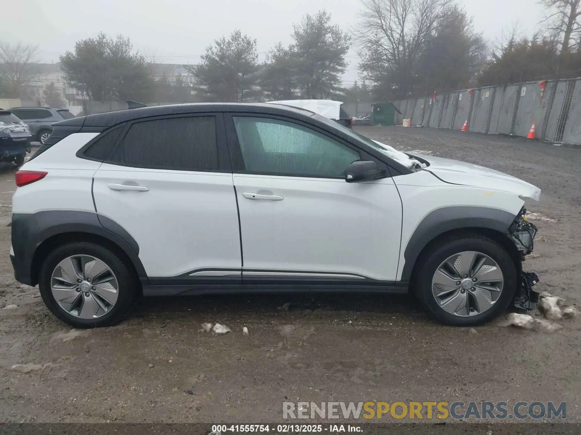 13 Photograph of a damaged car KM8K23AG7MU111140 HYUNDAI KONA ELECTRIC 2021