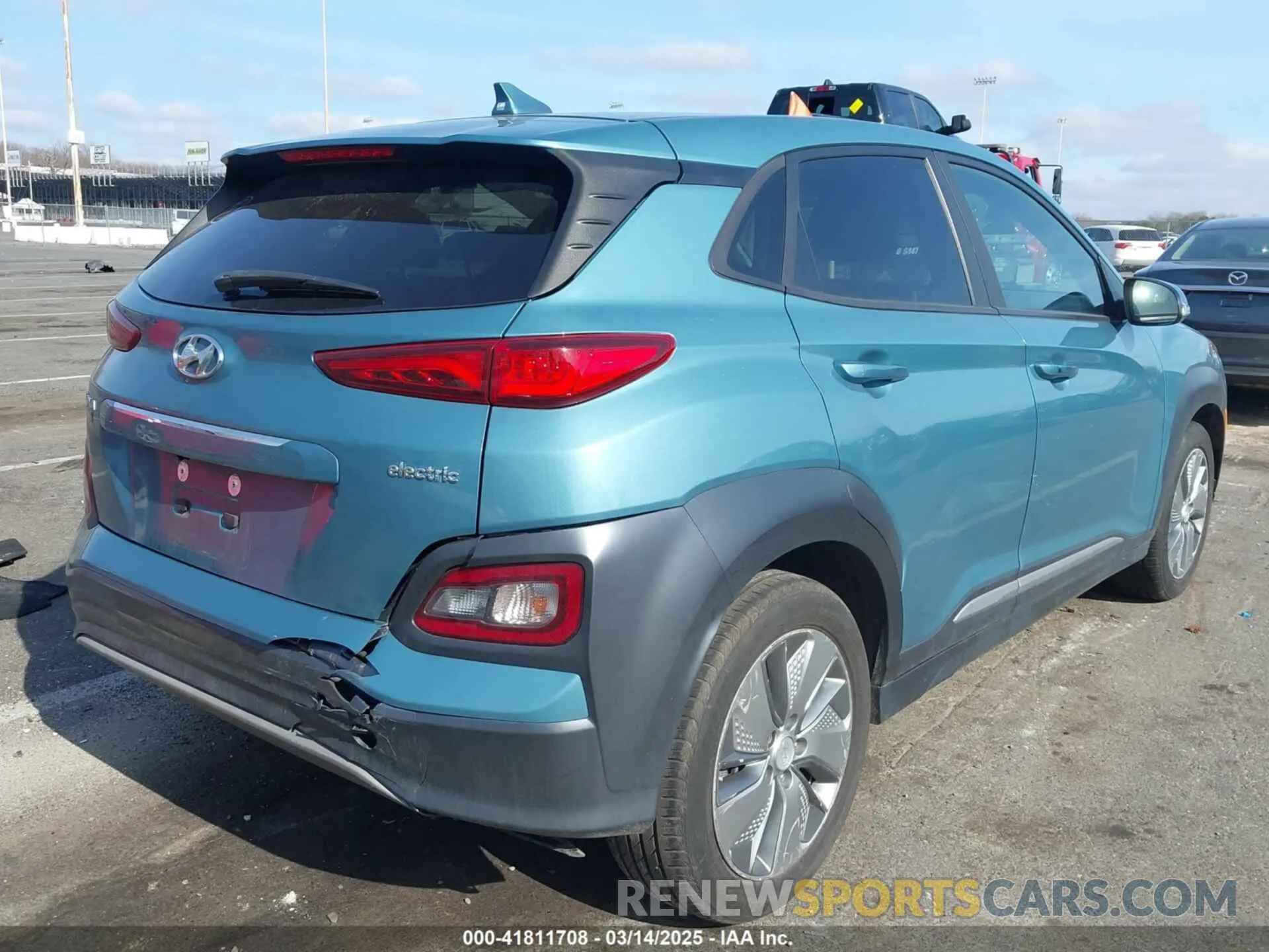 4 Photograph of a damaged car KM8K33AG0MU106200 HYUNDAI KONA ELECTRIC 2021