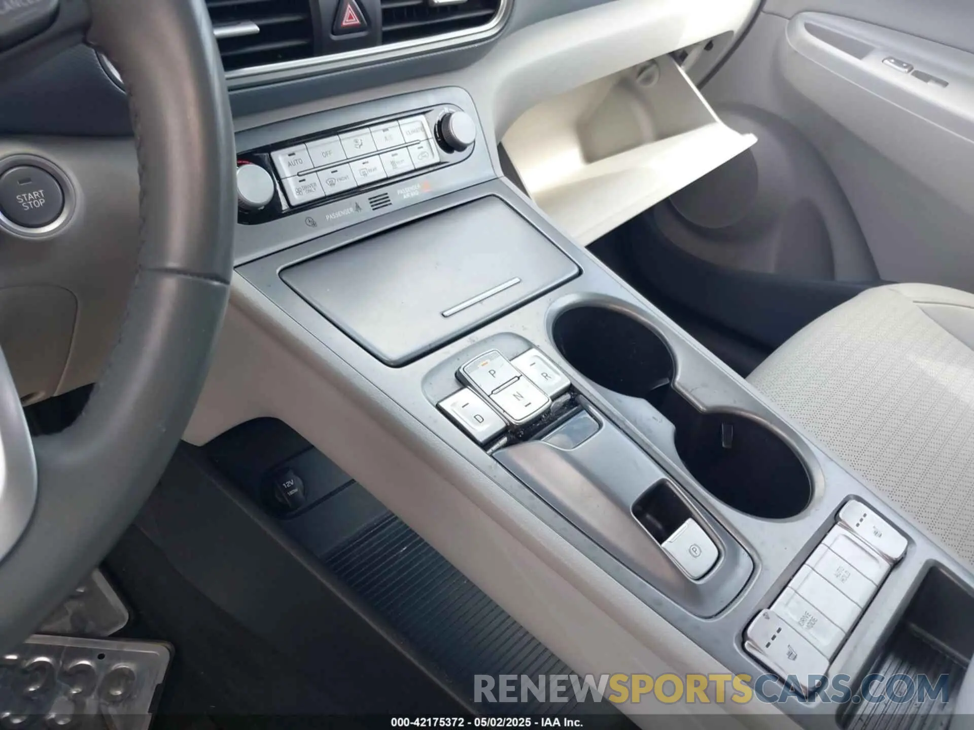 18 Photograph of a damaged car KM8K33AG0MU126530 HYUNDAI KONA ELECTRIC 2021