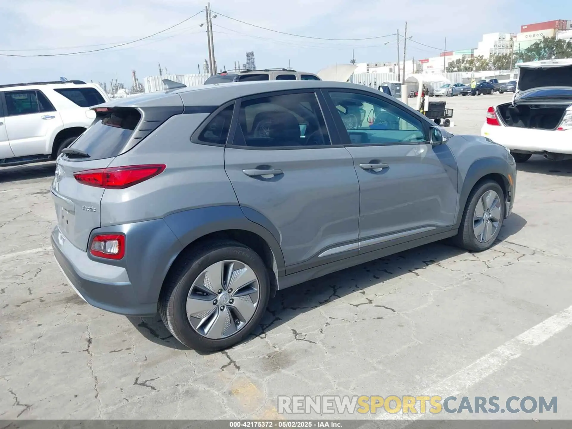 4 Photograph of a damaged car KM8K33AG0MU126530 HYUNDAI KONA ELECTRIC 2021