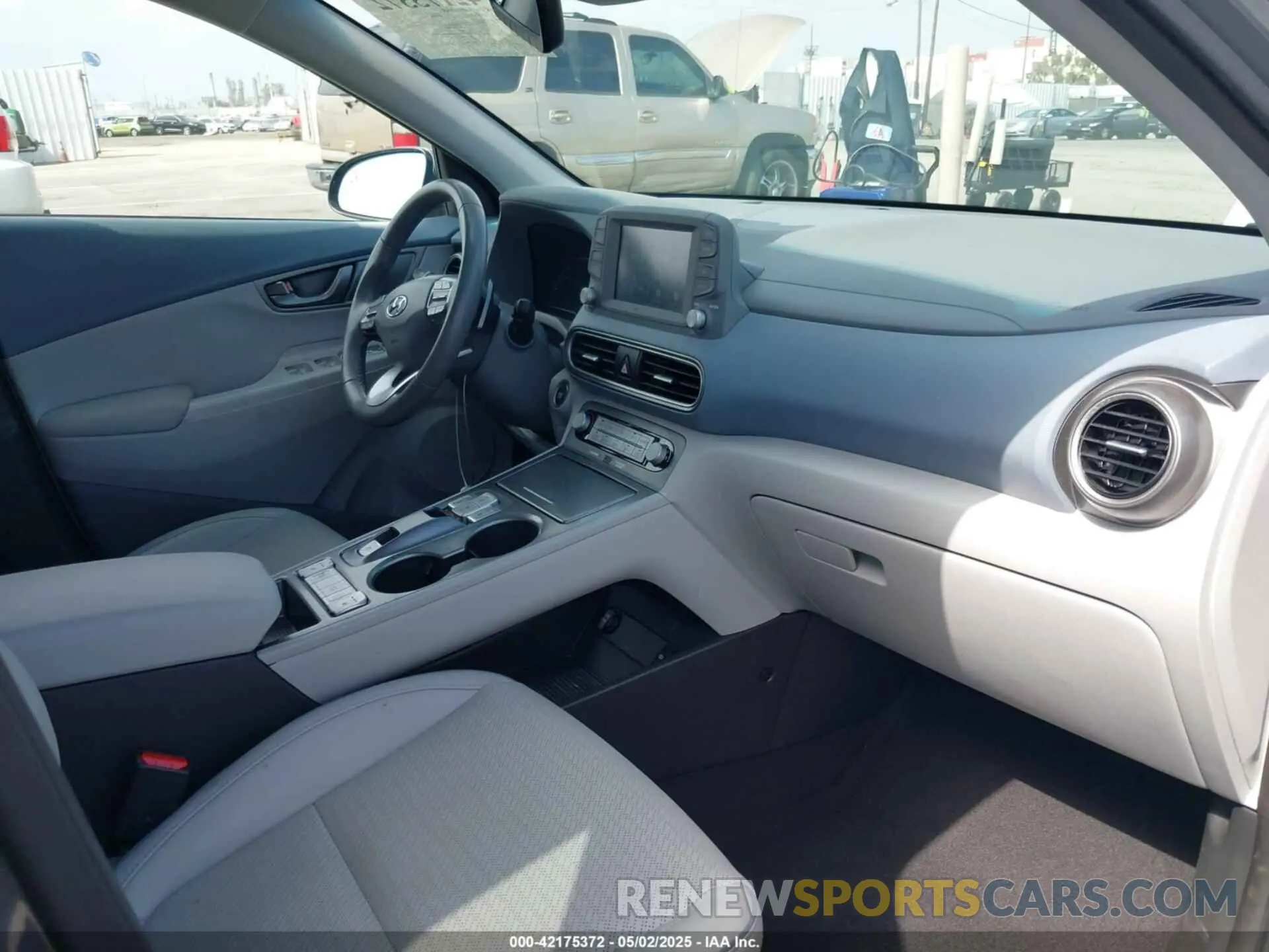 5 Photograph of a damaged car KM8K33AG0MU126530 HYUNDAI KONA ELECTRIC 2021