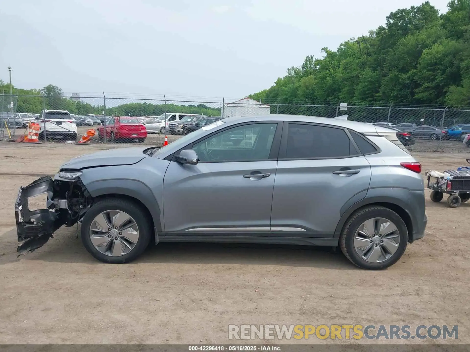 14 Photograph of a damaged car KM8K33AG1MU127234 HYUNDAI KONA ELECTRIC 2021
