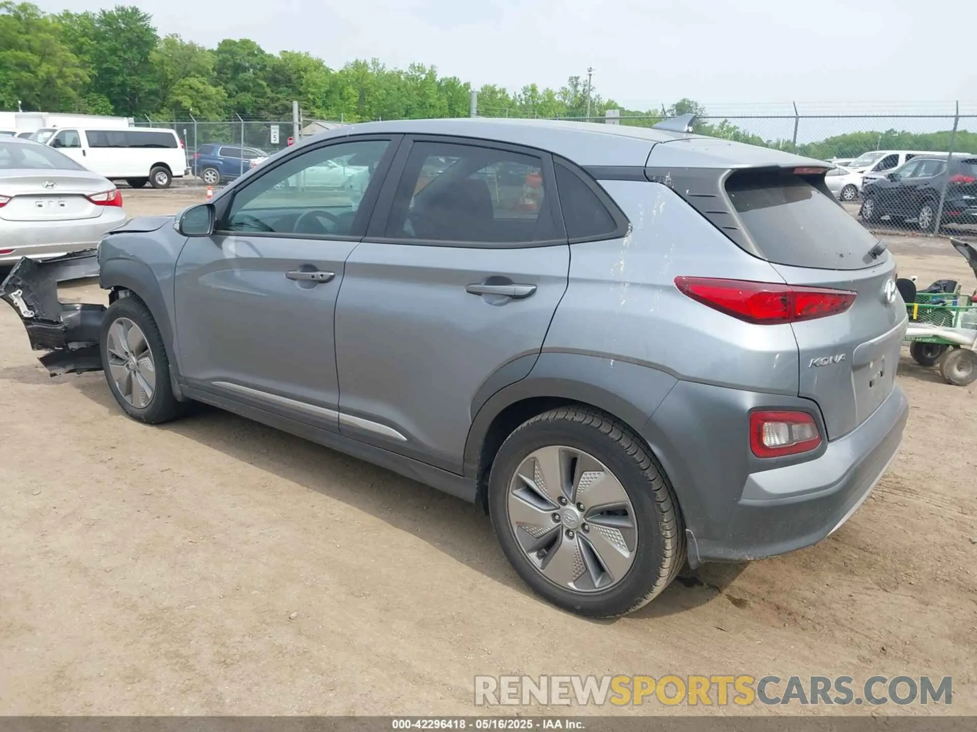 3 Photograph of a damaged car KM8K33AG1MU127234 HYUNDAI KONA ELECTRIC 2021