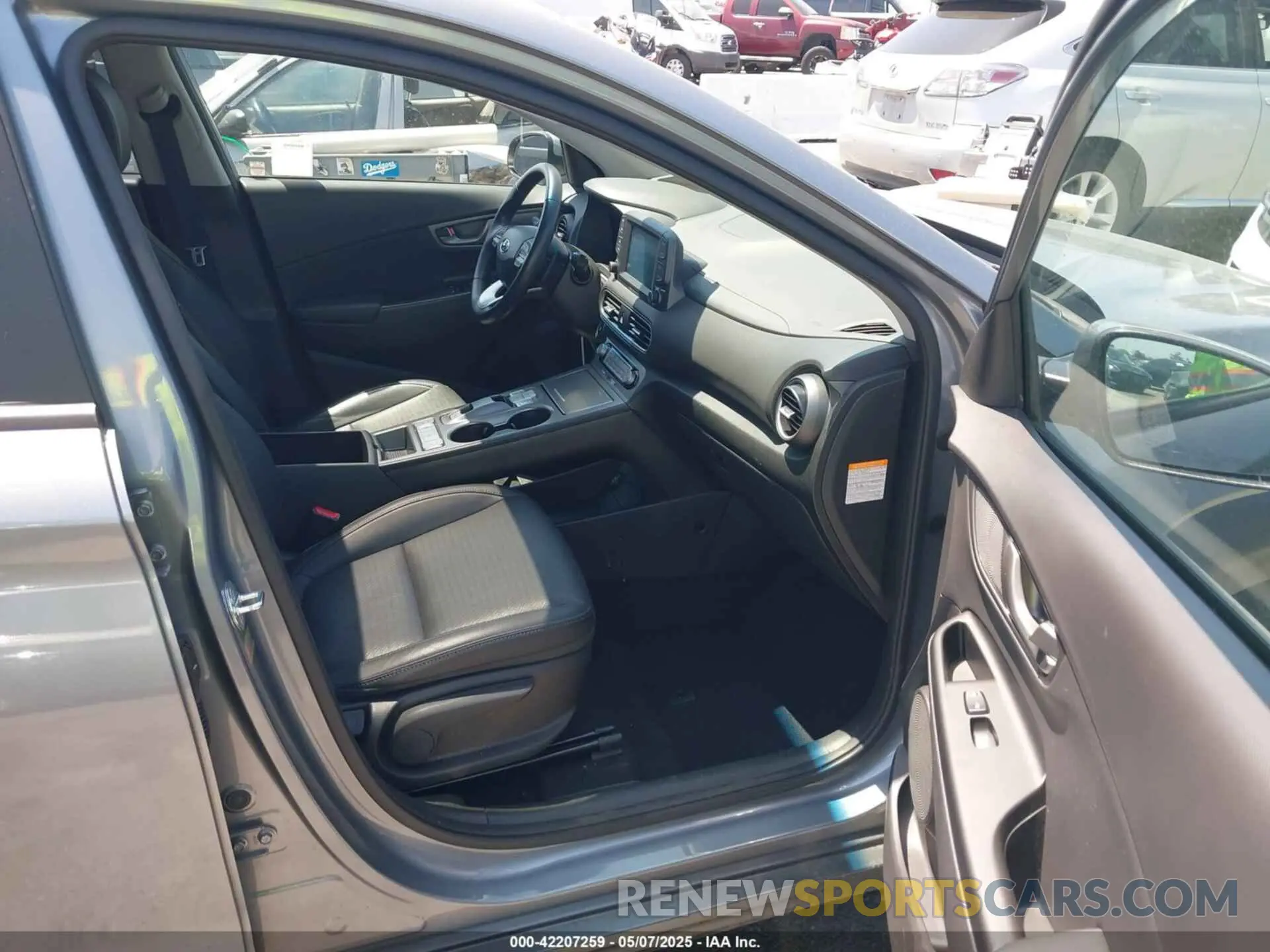 5 Photograph of a damaged car KM8K33AG2MU126626 HYUNDAI KONA ELECTRIC 2021