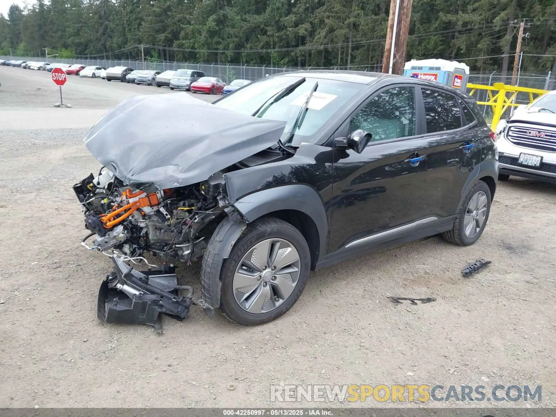 2 Photograph of a damaged car KM8K33AG5MU133523 HYUNDAI KONA ELECTRIC 2021