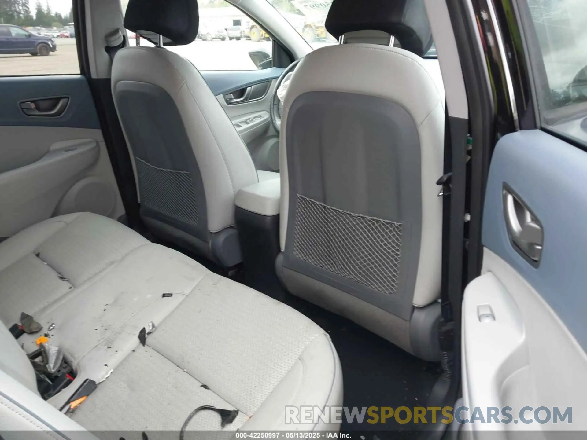 8 Photograph of a damaged car KM8K33AG5MU133523 HYUNDAI KONA ELECTRIC 2021