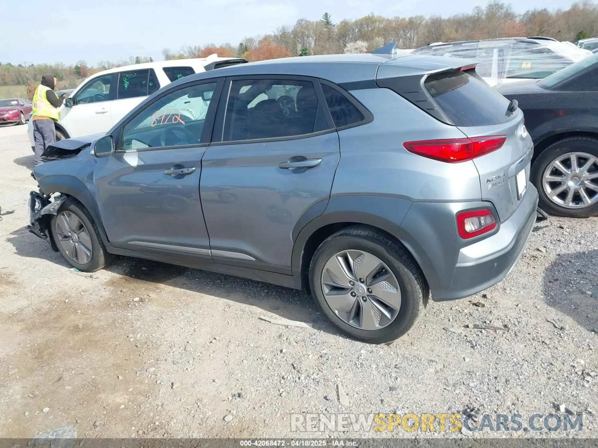3 Photograph of a damaged car KM8K53AG4MU118733 HYUNDAI KONA ELECTRIC 2021