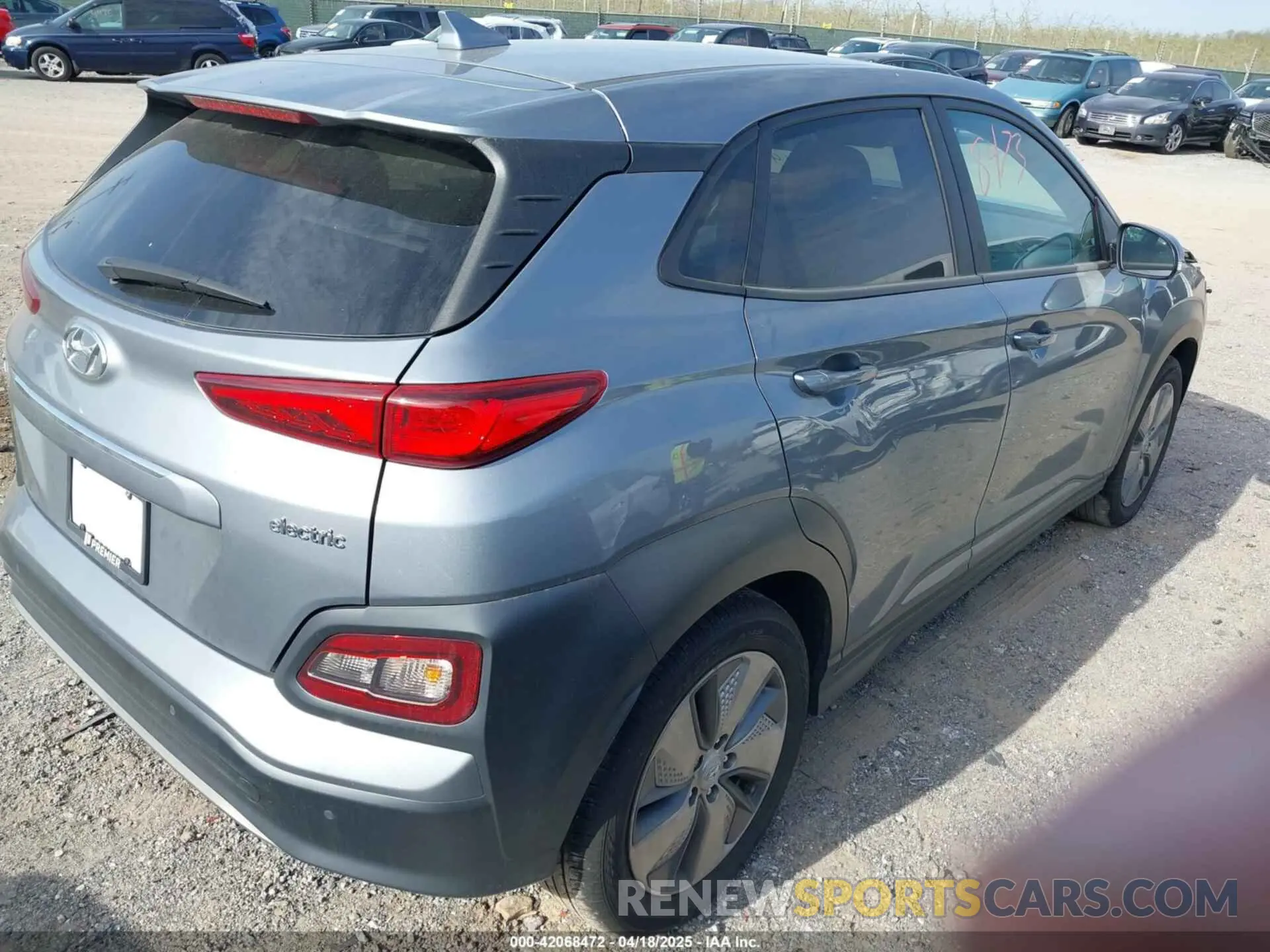 4 Photograph of a damaged car KM8K53AG4MU118733 HYUNDAI KONA ELECTRIC 2021