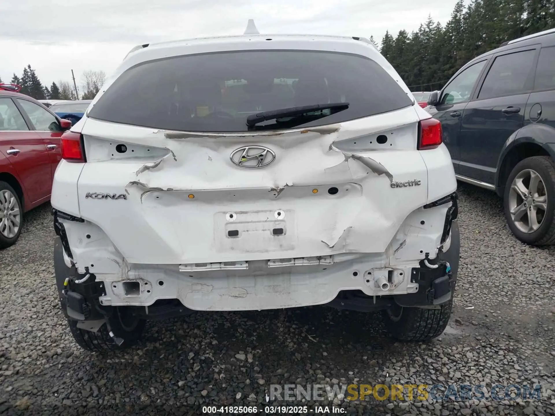 17 Photograph of a damaged car KM8K53AG4MU134768 HYUNDAI KONA ELECTRIC 2021