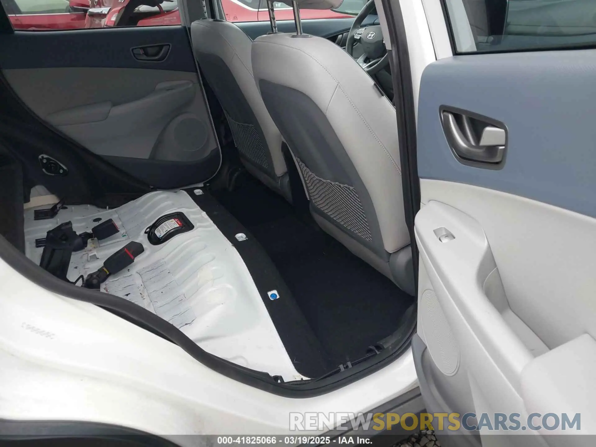 8 Photograph of a damaged car KM8K53AG4MU134768 HYUNDAI KONA ELECTRIC 2021