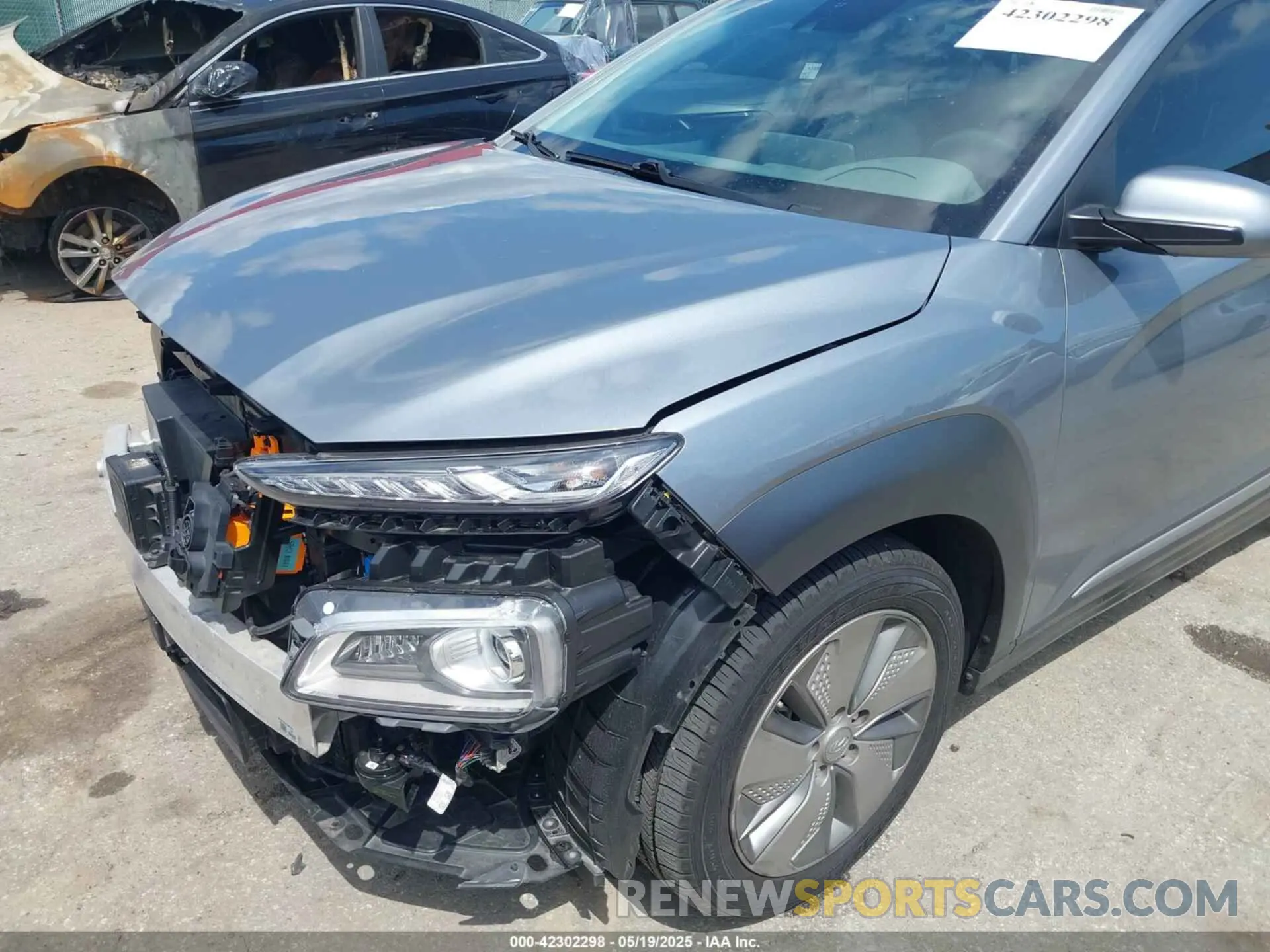 21 Photograph of a damaged car KM8K53AG6MU125246 HYUNDAI KONA ELECTRIC 2021