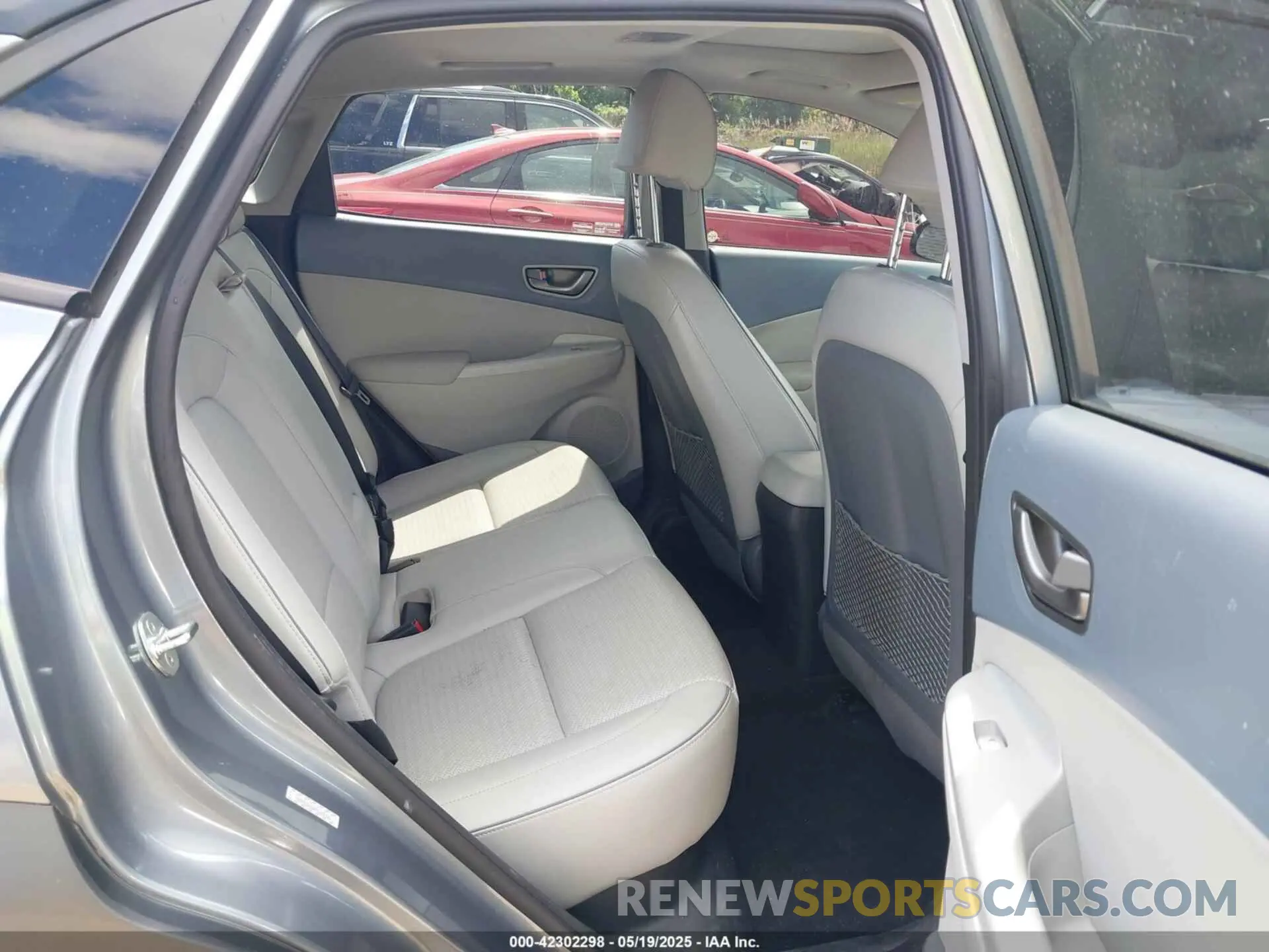 8 Photograph of a damaged car KM8K53AG6MU125246 HYUNDAI KONA ELECTRIC 2021