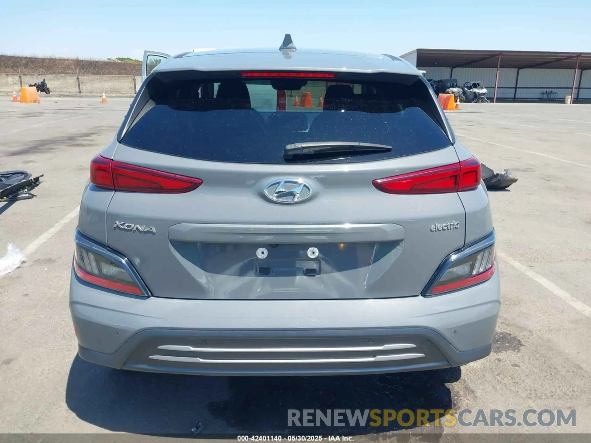 17 Photograph of a damaged car KM8K53AG5NU137096 HYUNDAI KONA ELECTRIC 2022