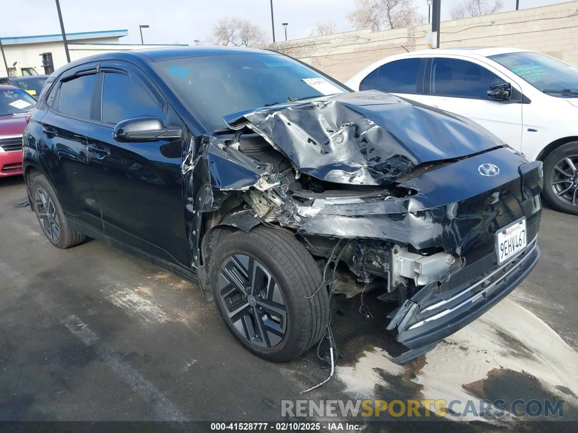 1 Photograph of a damaged car KM8K23AG1PU171452 HYUNDAI KONA ELECTRIC 2023