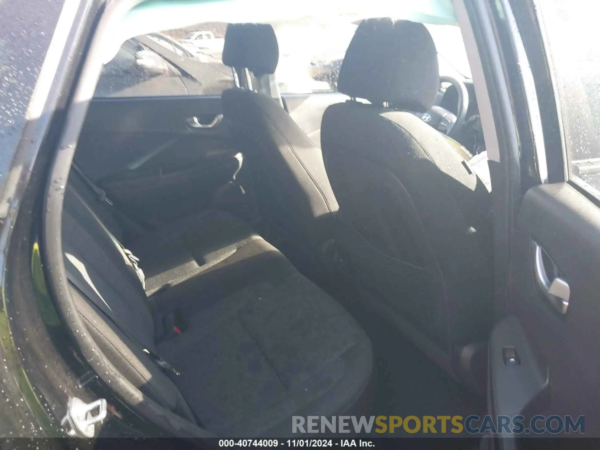 8 Photograph of a damaged car KM8K23AG3PU190231 HYUNDAI KONA ELECTRIC 2023