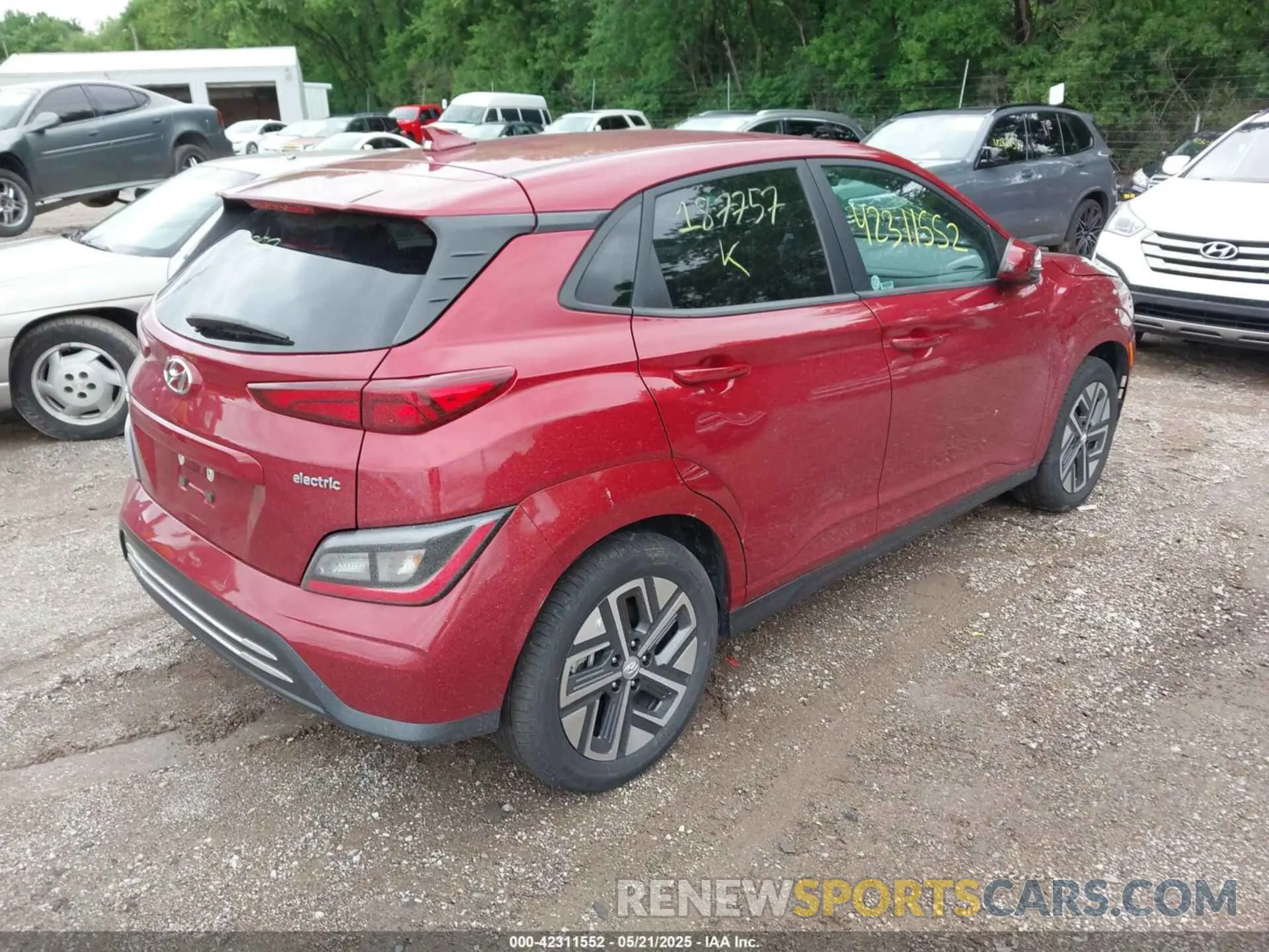 4 Photograph of a damaged car KM8K23AG4PU187757 HYUNDAI KONA ELECTRIC 2023