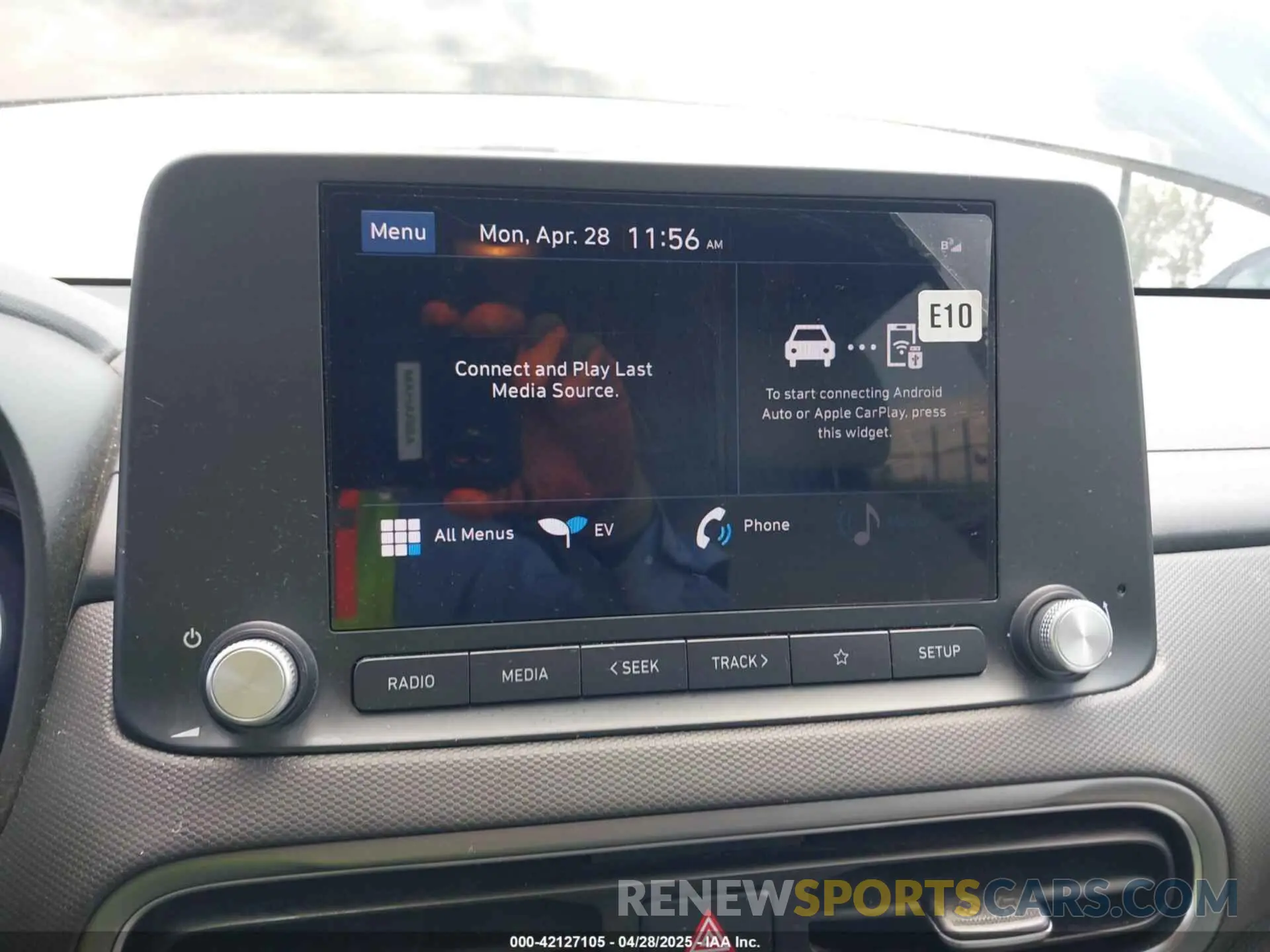 19 Photograph of a damaged car KM8K23AG5PU166898 HYUNDAI KONA ELECTRIC 2023