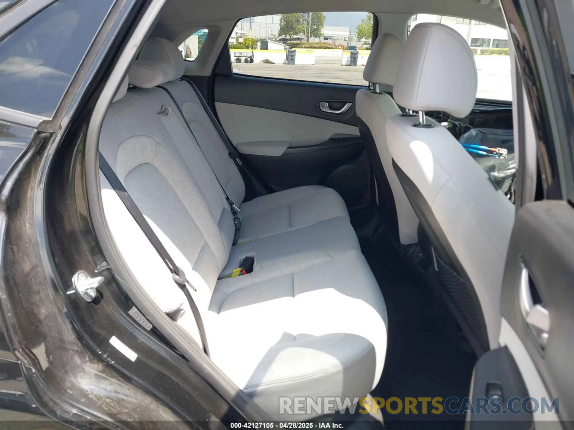 8 Photograph of a damaged car KM8K23AG5PU166898 HYUNDAI KONA ELECTRIC 2023