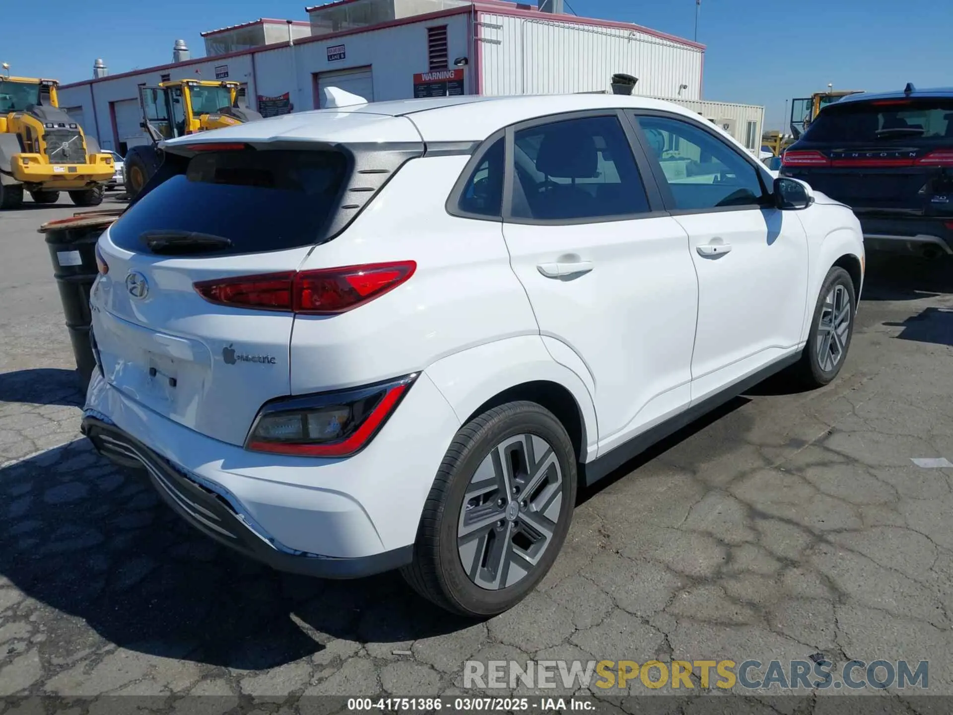 4 Photograph of a damaged car KM8K23AG5PU170837 HYUNDAI KONA ELECTRIC 2023