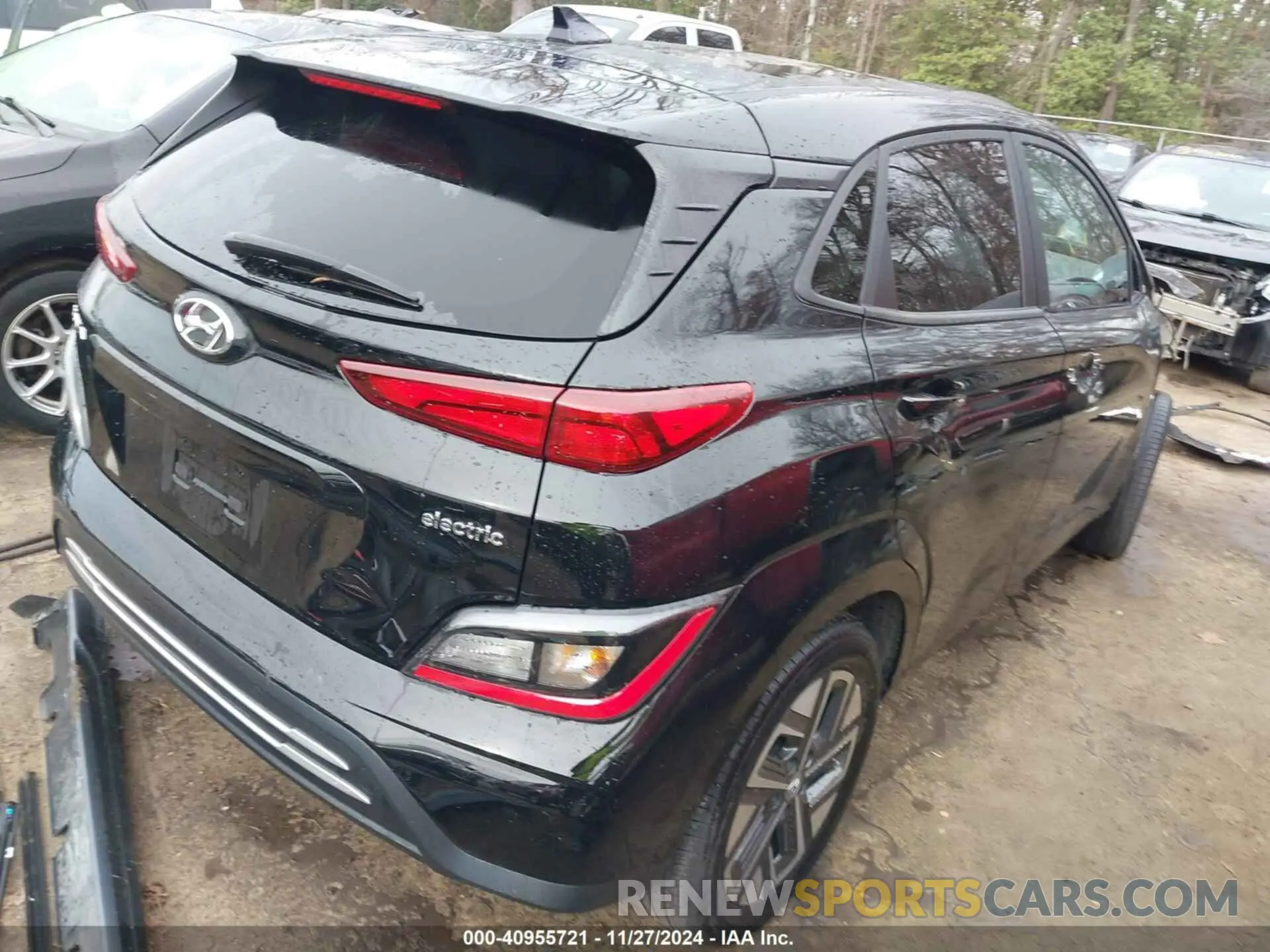 4 Photograph of a damaged car KM8K23AGXPU190971 HYUNDAI KONA ELECTRIC 2023