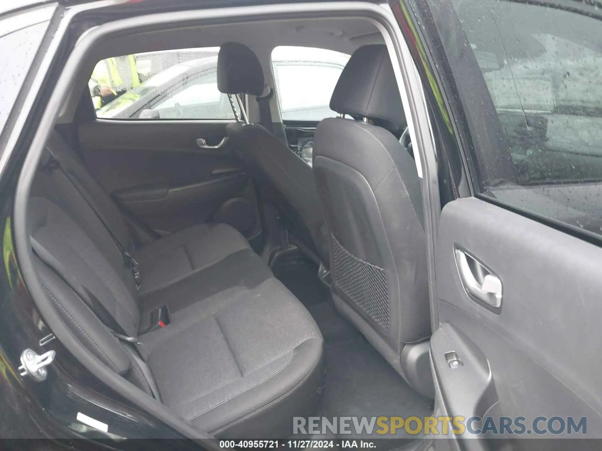 8 Photograph of a damaged car KM8K23AGXPU190971 HYUNDAI KONA ELECTRIC 2023