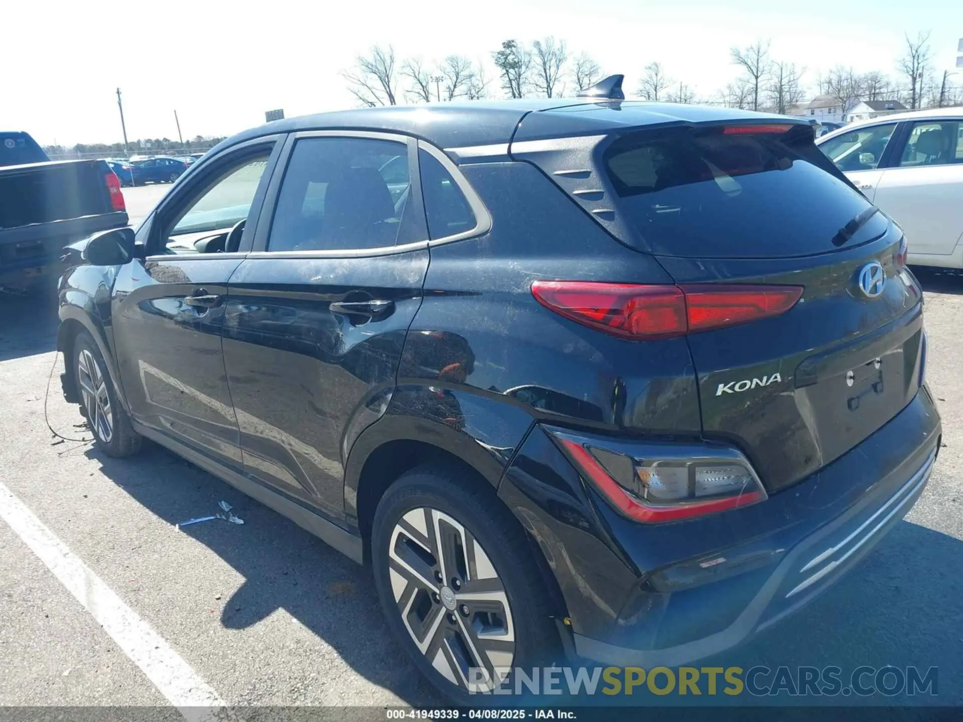 3 Photograph of a damaged car KM8K33AG0PU163484 HYUNDAI KONA ELECTRIC 2023