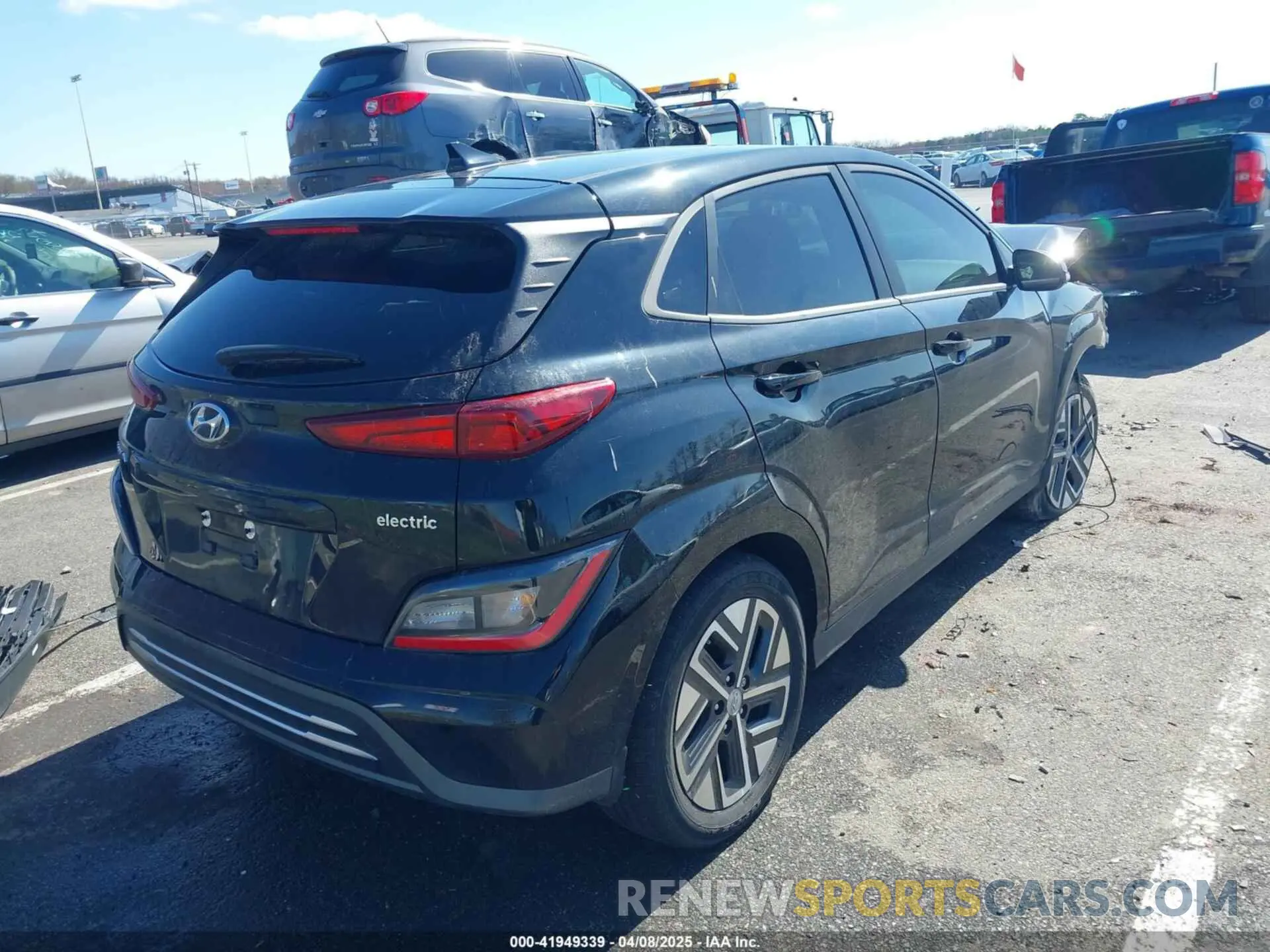 4 Photograph of a damaged car KM8K33AG0PU163484 HYUNDAI KONA ELECTRIC 2023