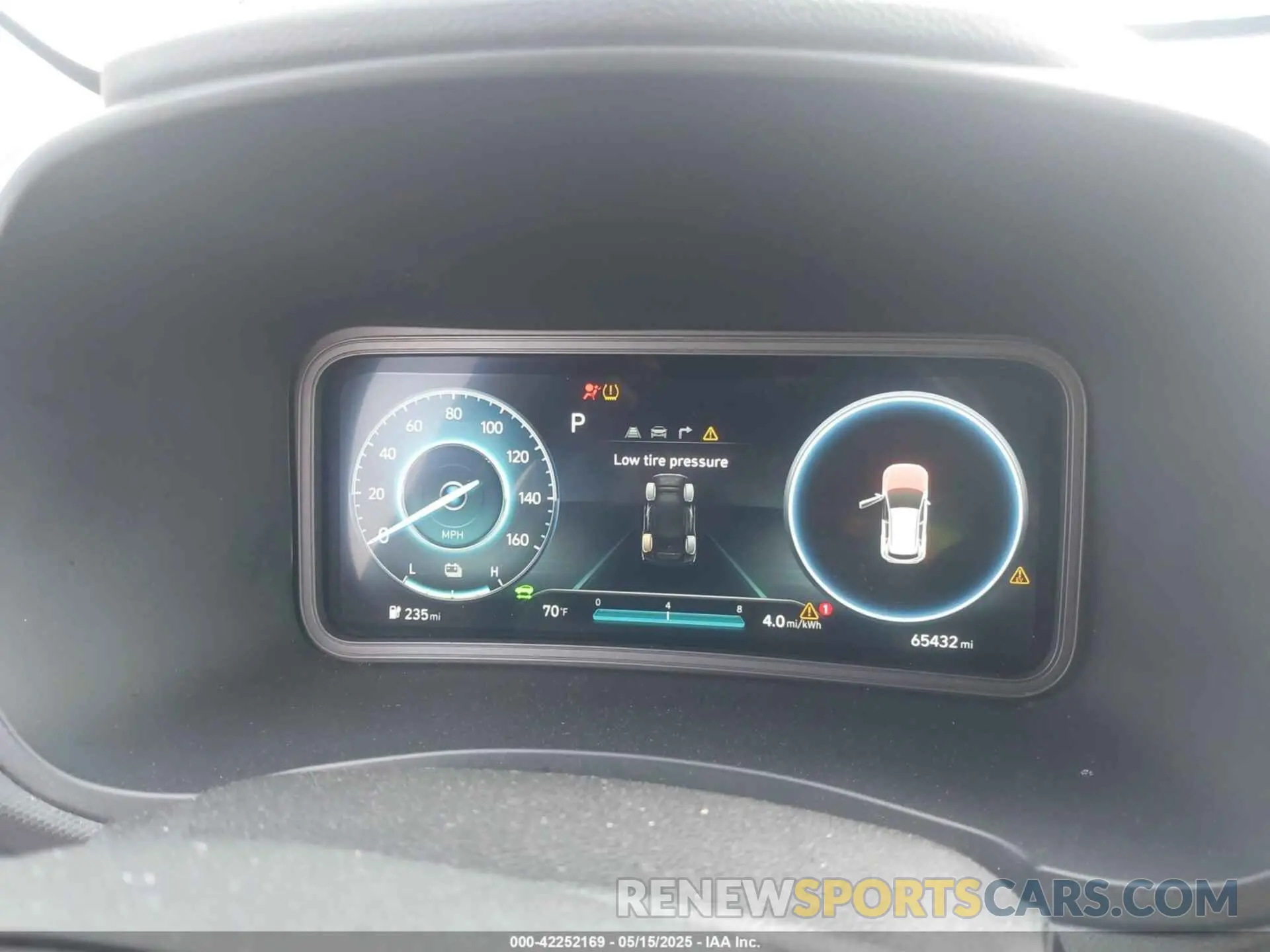 17 Photograph of a damaged car KM8K33AG6PU191550 HYUNDAI KONA ELECTRIC 2023