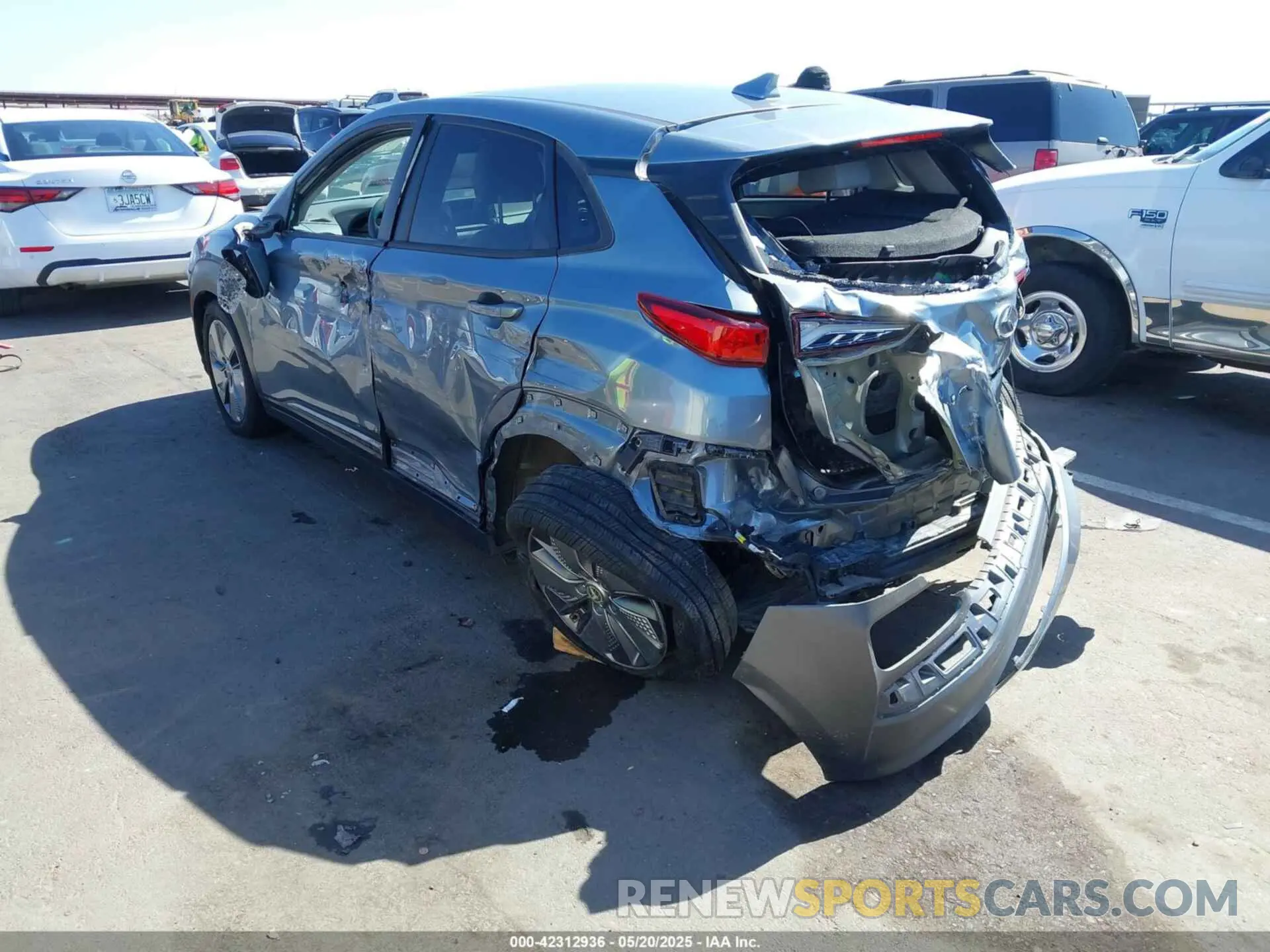 3 Photograph of a damaged car KM8K33AG9KU045944 HYUNDAI KONA EV 2019