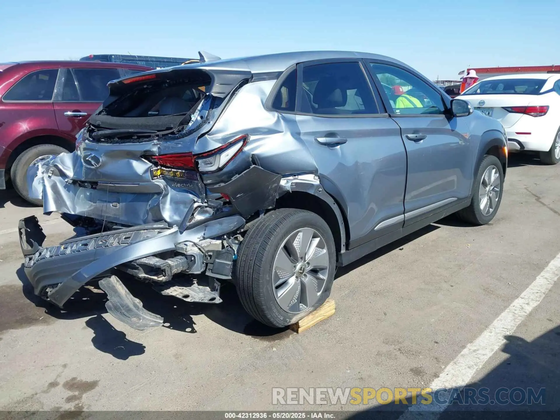 4 Photograph of a damaged car KM8K33AG9KU045944 HYUNDAI KONA EV 2019