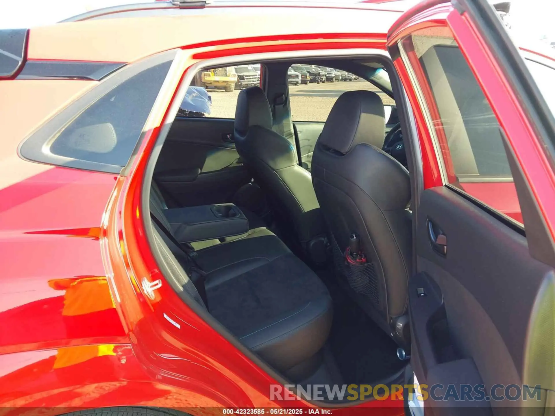 8 Photograph of a damaged car KM8KH3AC1NU004310 HYUNDAI KONA N 2022