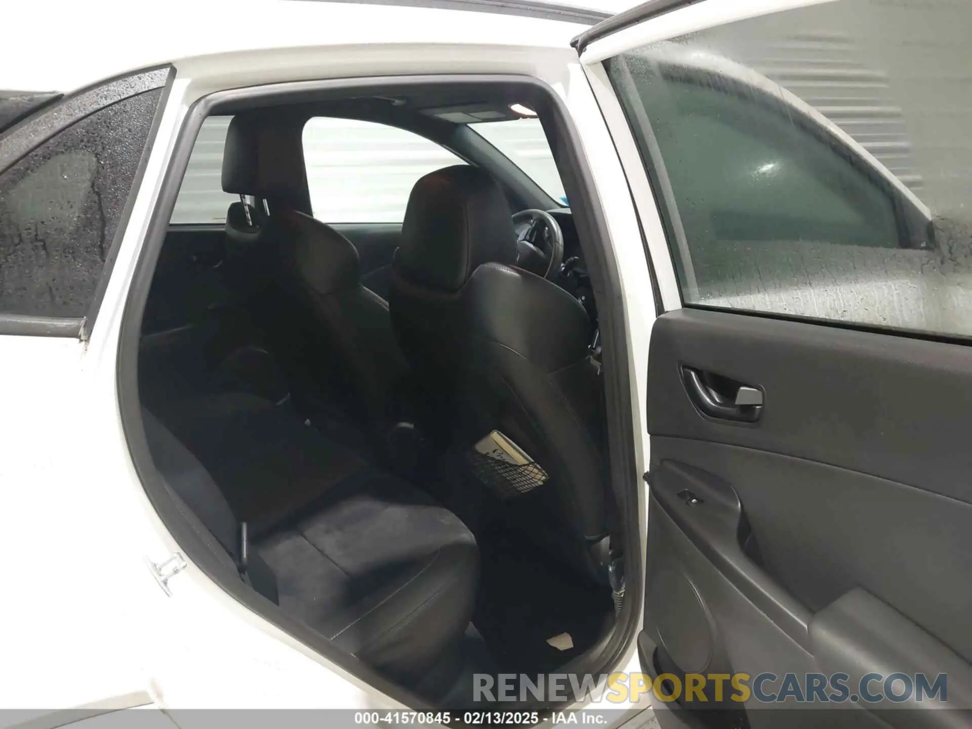 8 Photograph of a damaged car KM8KH3AC8NU004367 HYUNDAI KONA N 2022
