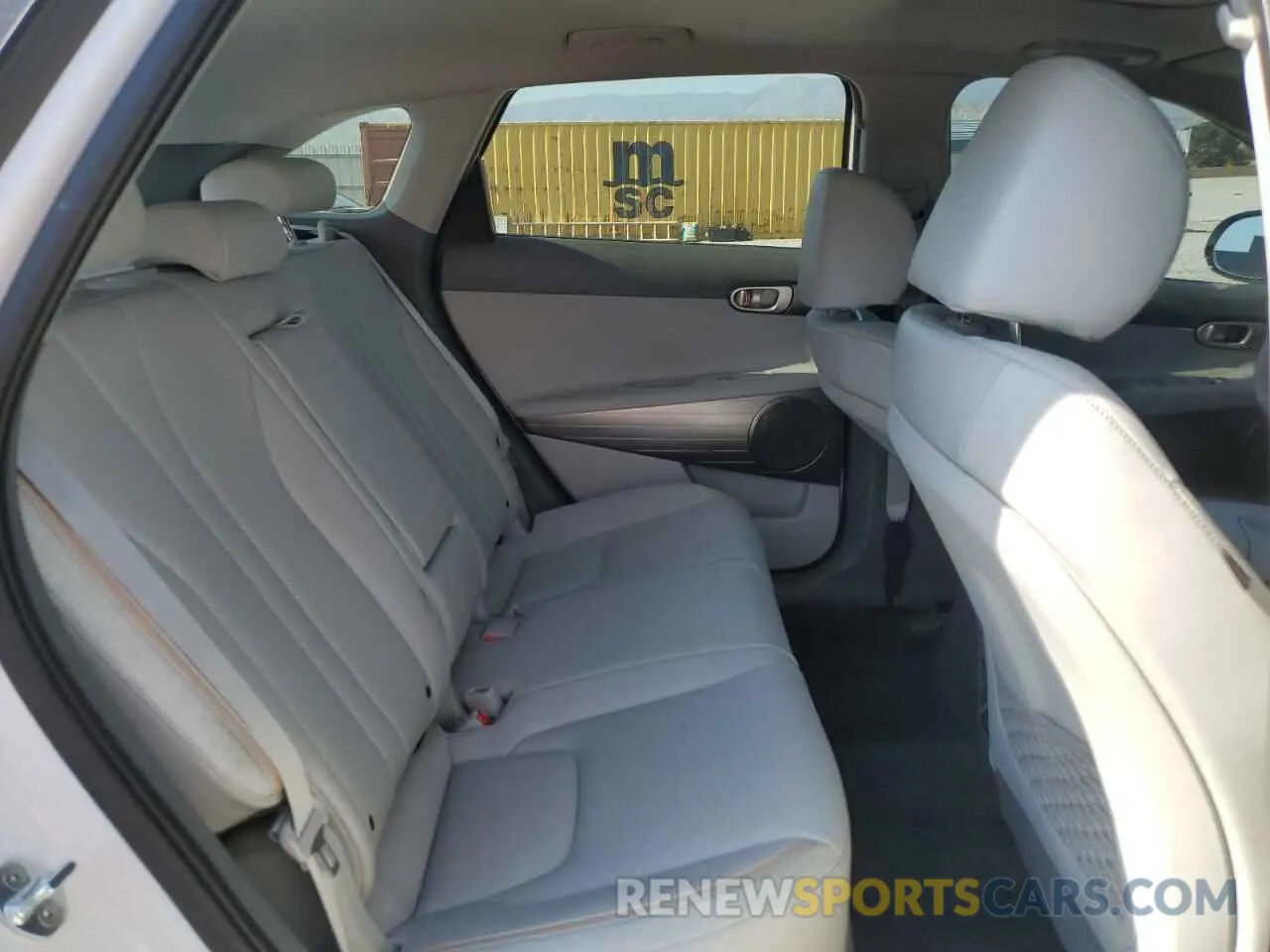 11 Photograph of a damaged car KM8J84A63MU012984 HYUNDAI NEXO 2021