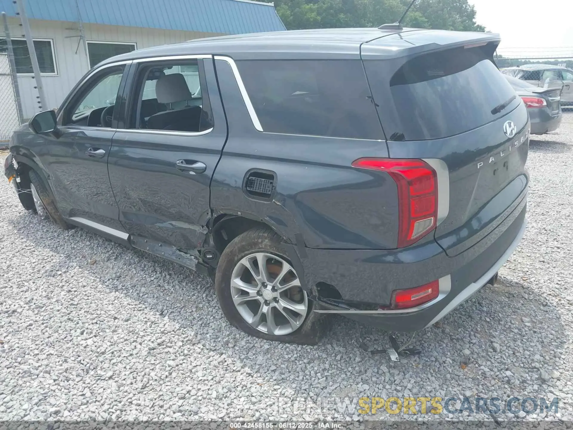 3 Photograph of a damaged car KM8R1DHE2LU055814 HYUNDAI PALISADE 2020
