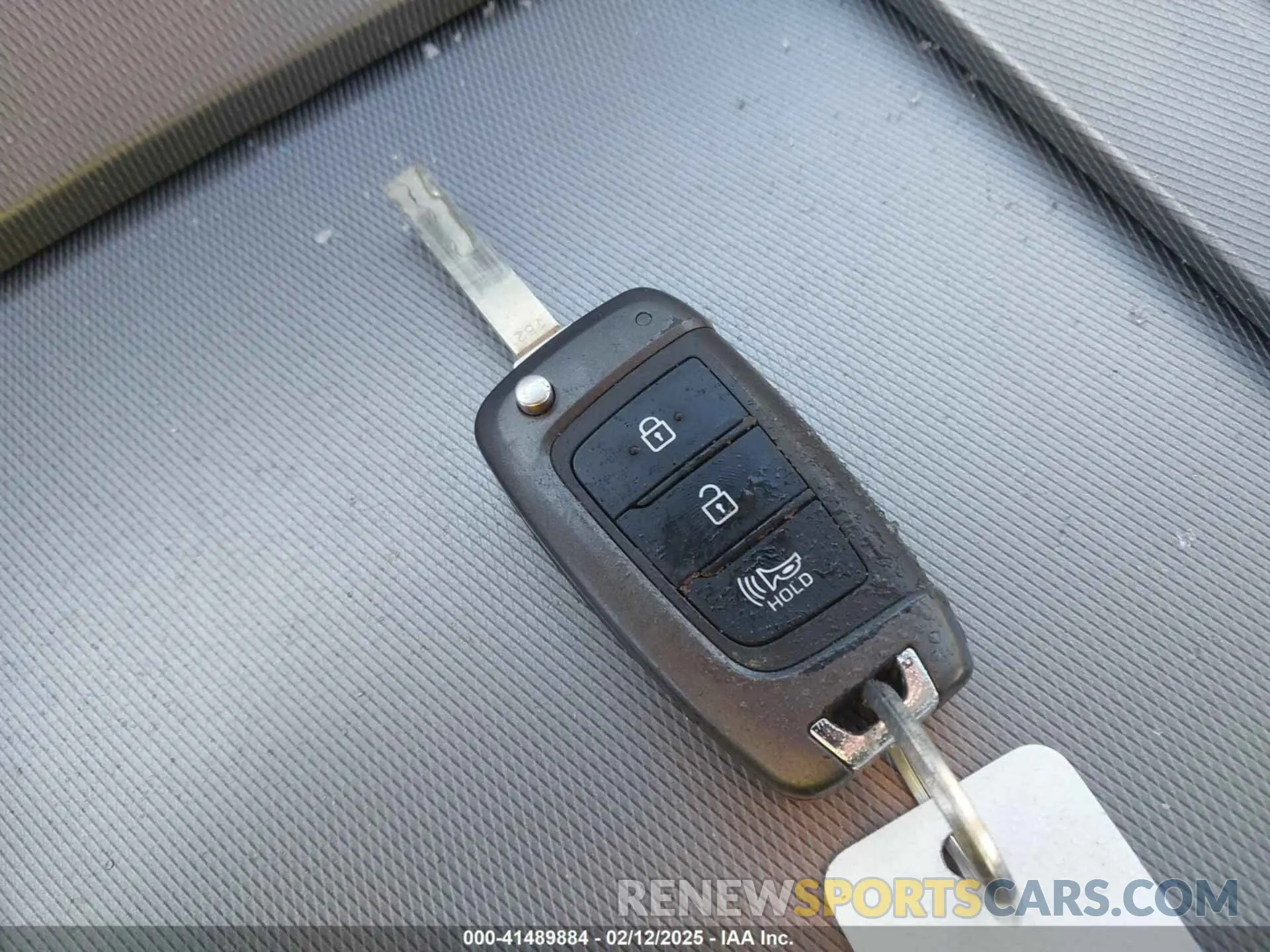 11 Photograph of a damaged car KM8R1DHE8LU055977 HYUNDAI PALISADE 2020