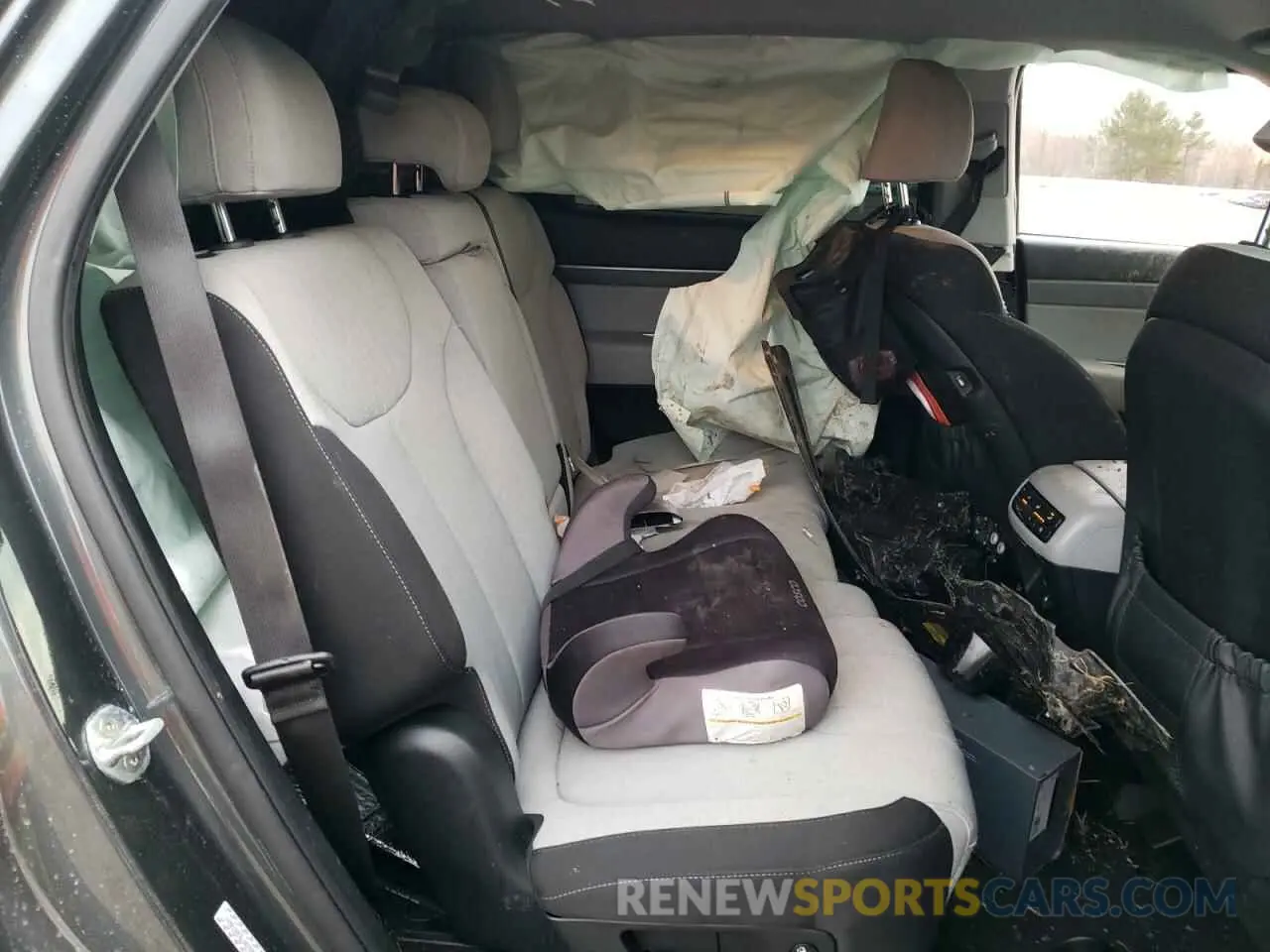 12 Photograph of a damaged car KM8R1DHE8LU057891 HYUNDAI PALISADE 2020
