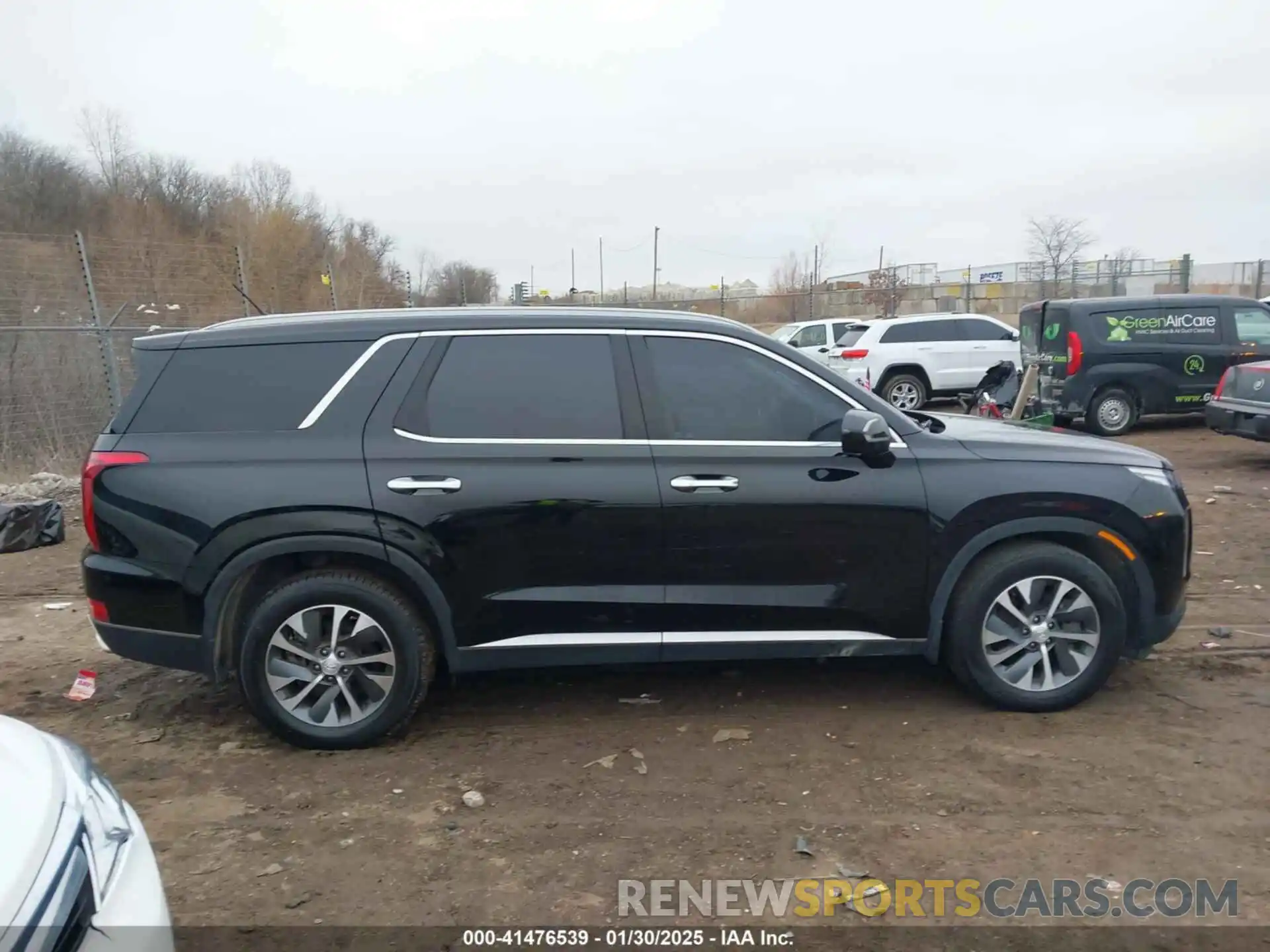 13 Photograph of a damaged car KM8R2DHE3LU035925 HYUNDAI PALISADE 2020