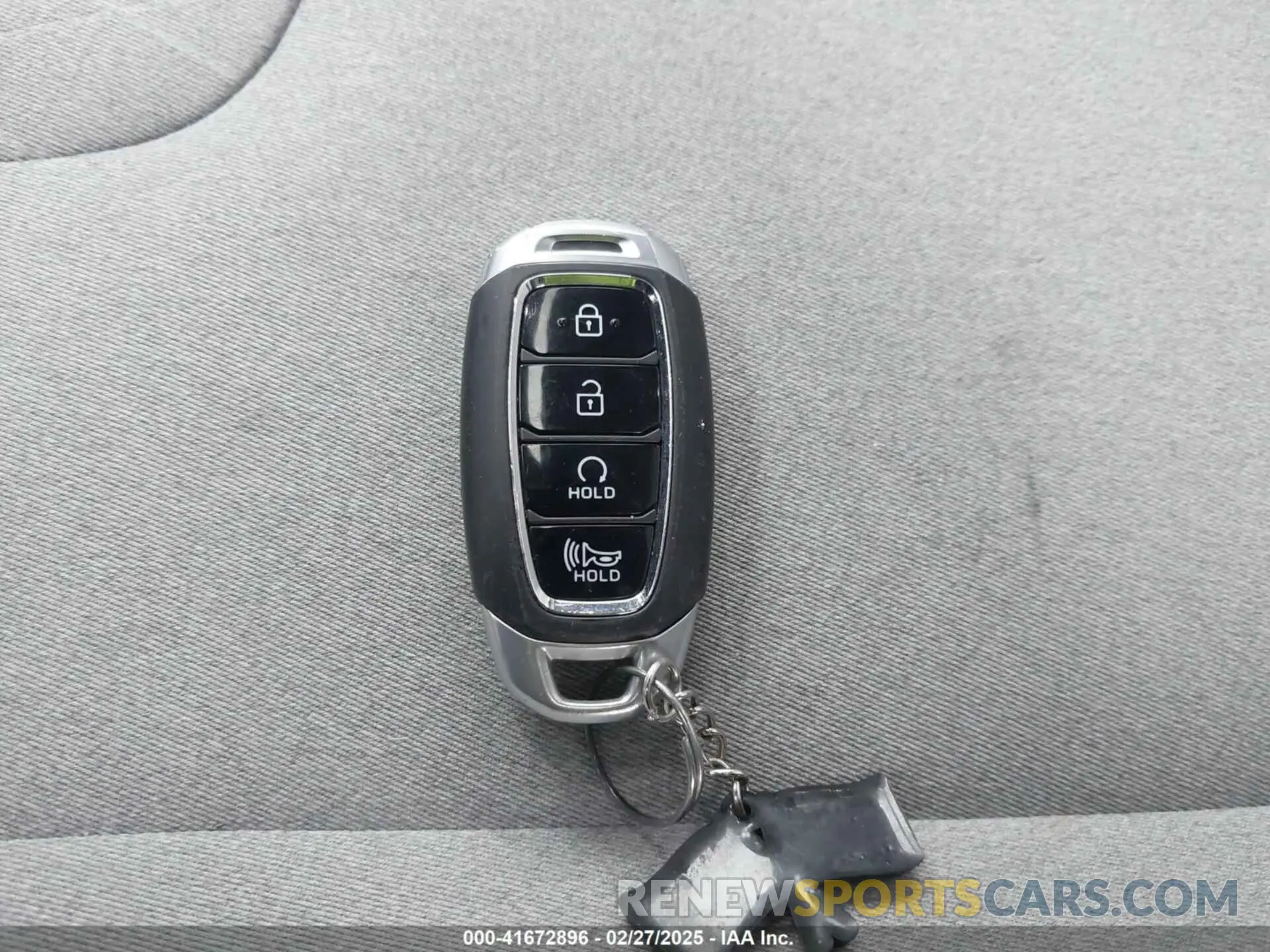 11 Photograph of a damaged car KM8R2DHE8LU071822 HYUNDAI PALISADE 2020