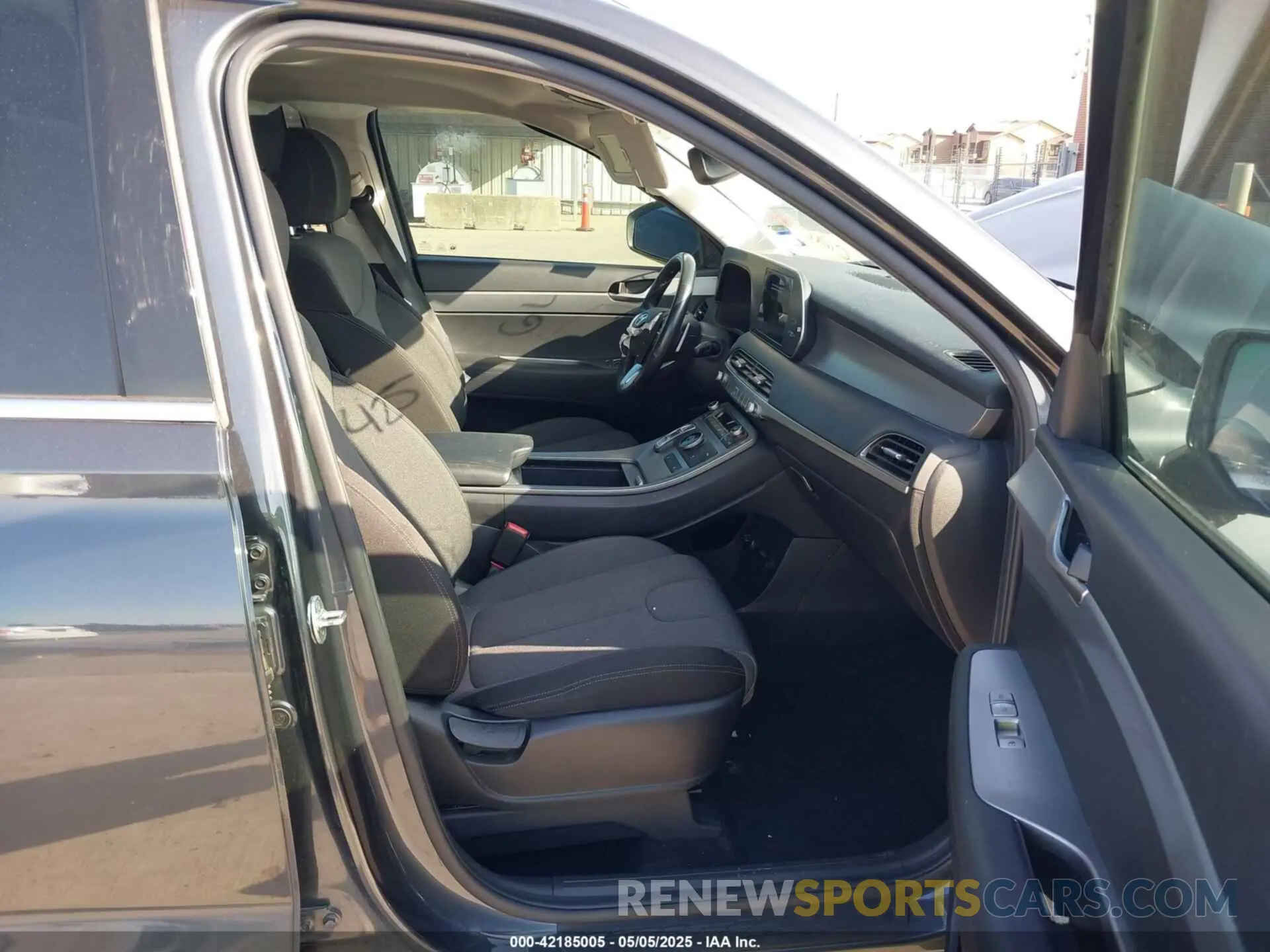 5 Photograph of a damaged car KM8R34HE3LU091392 HYUNDAI PALISADE 2020