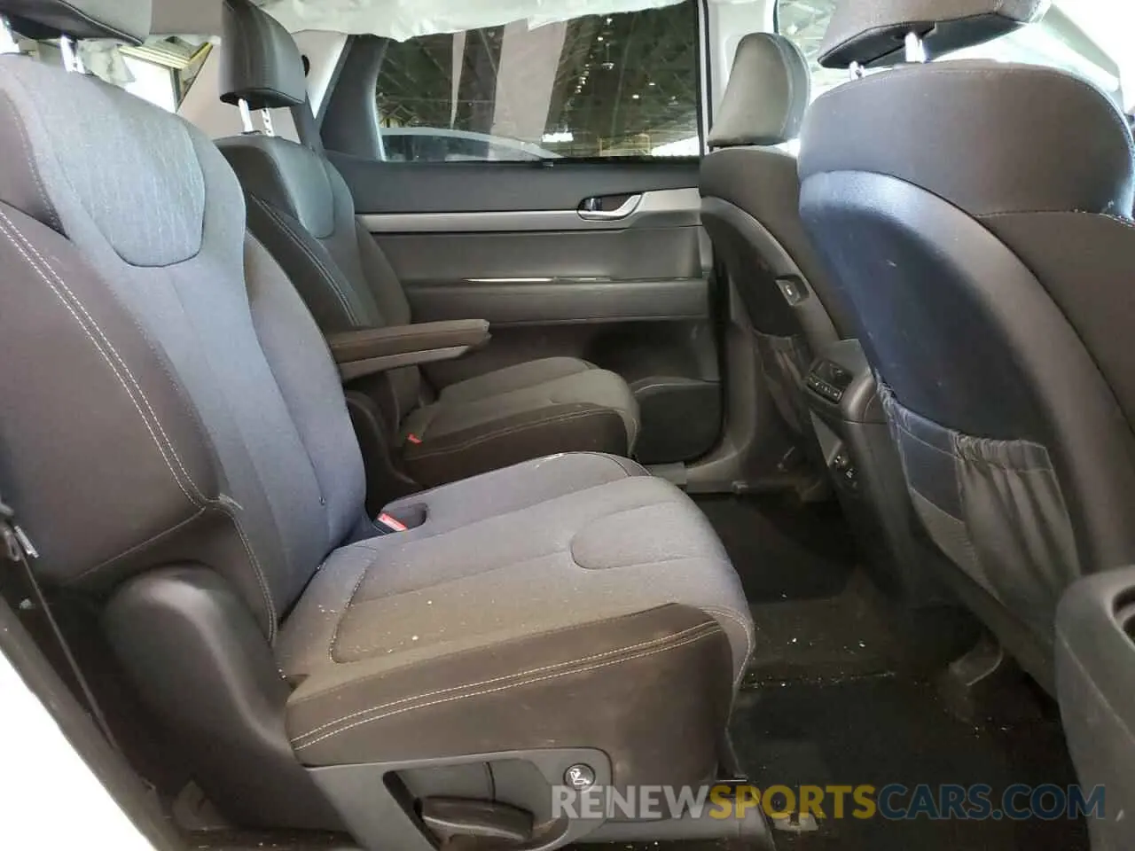 12 Photograph of a damaged car KM8R34HEXLU062049 HYUNDAI PALISADE 2020