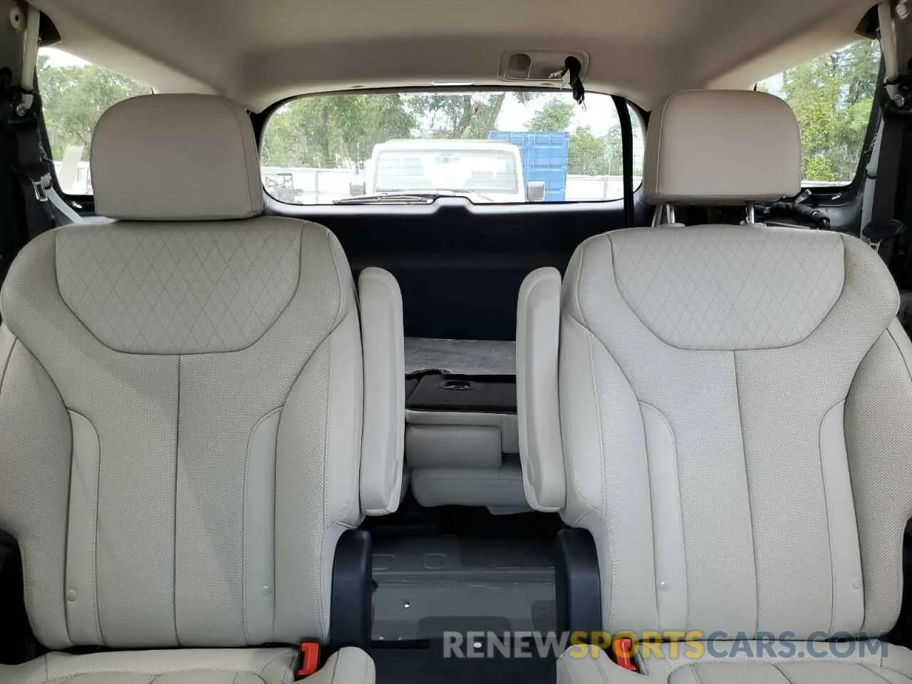 10 Photograph of a damaged car KM8R44HE0LU031535 HYUNDAI PALISADE 2020