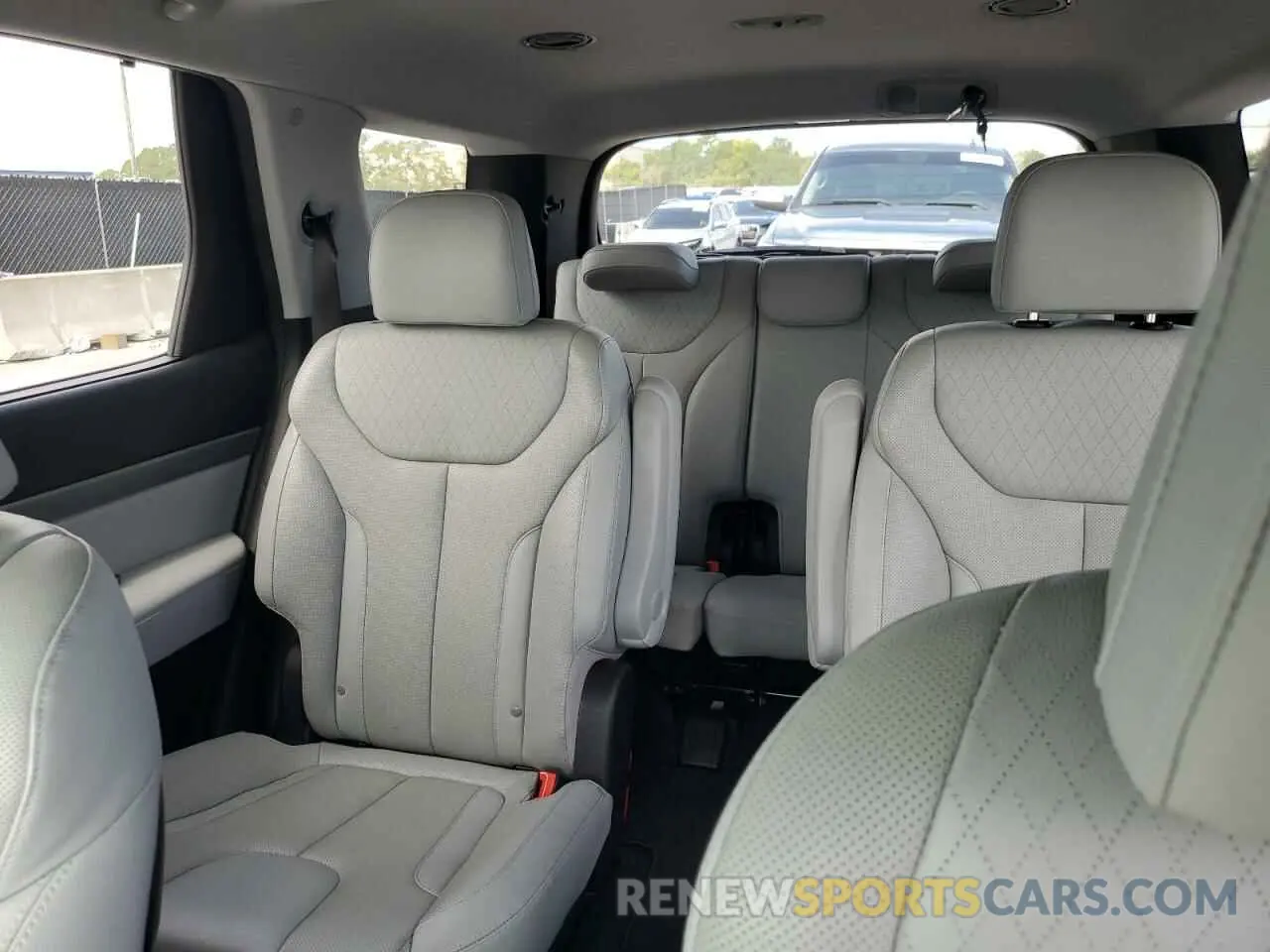 10 Photograph of a damaged car KM8R44HEXLU038332 HYUNDAI PALISADE 2020