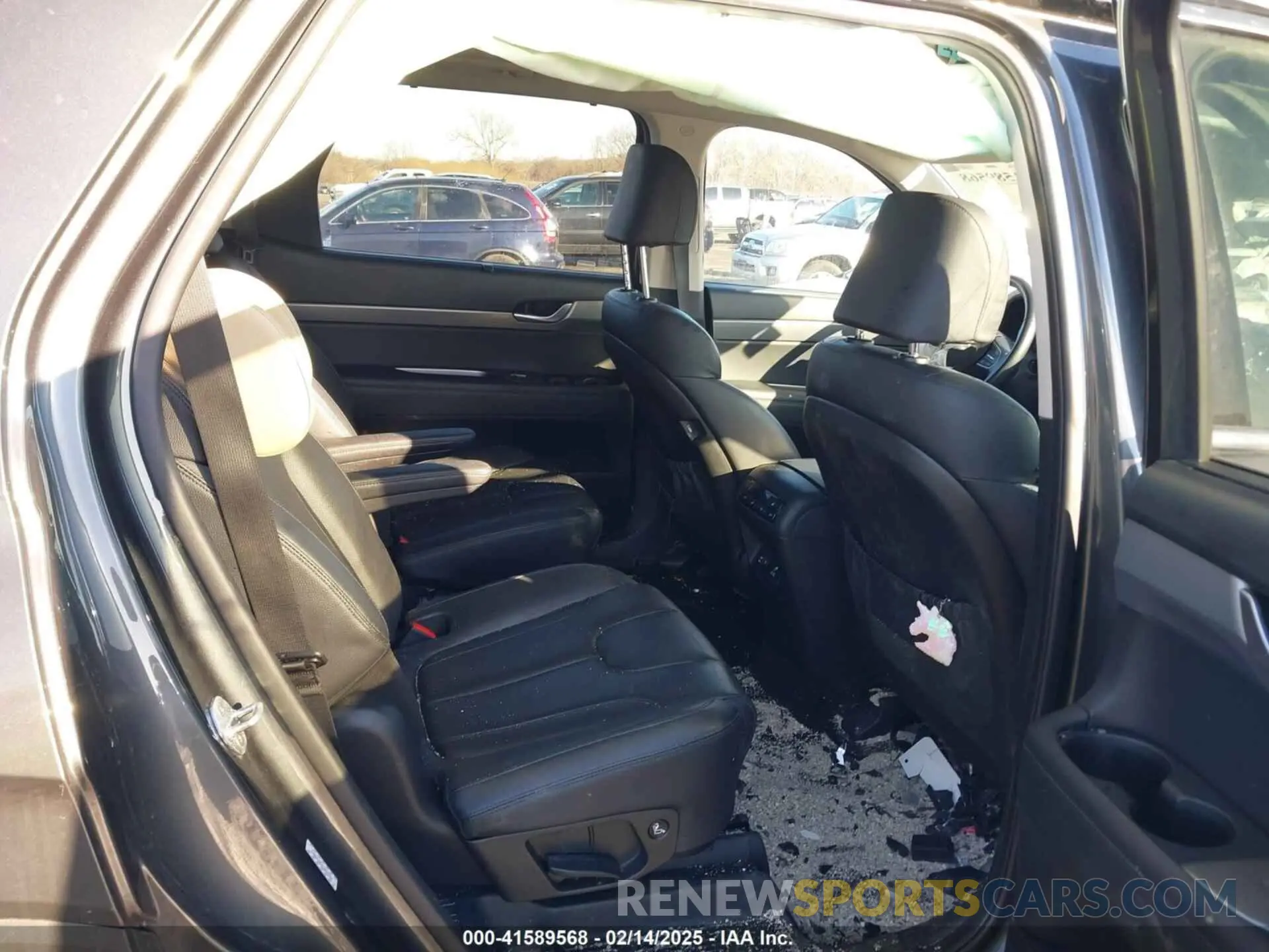 8 Photograph of a damaged car KM8R4DHE0LU029784 HYUNDAI PALISADE 2020